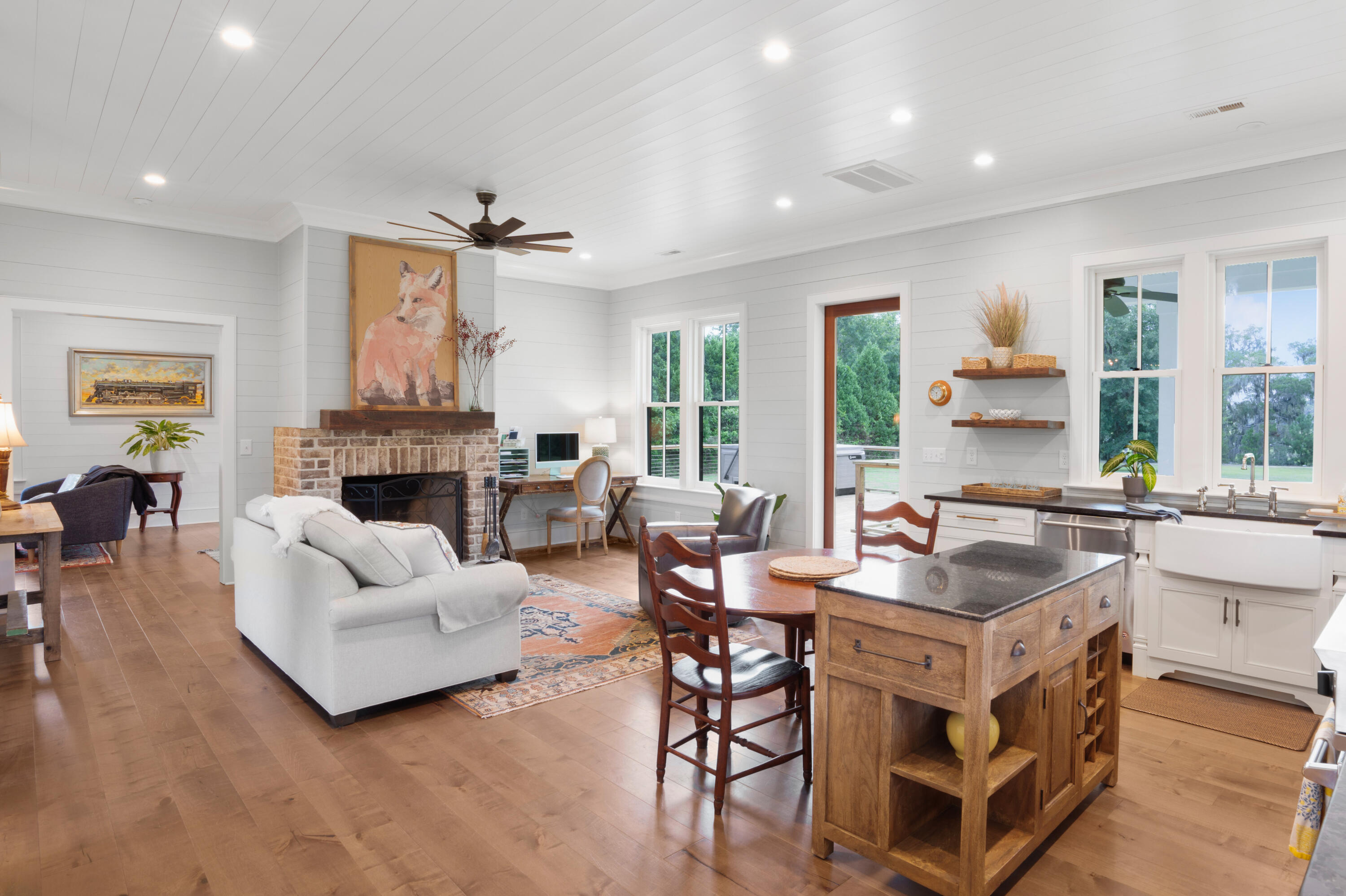 7550 Ethel Post Office Road