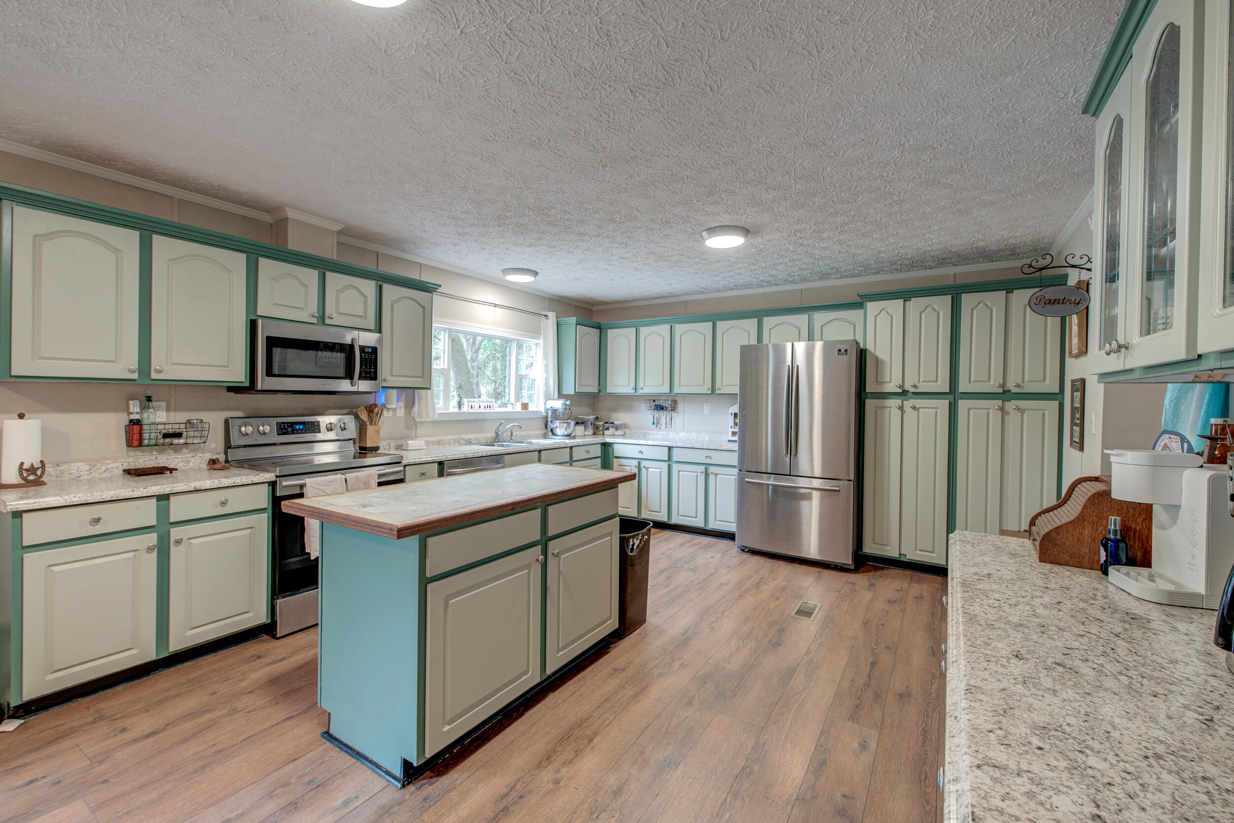 3626 Lowcountry Highway