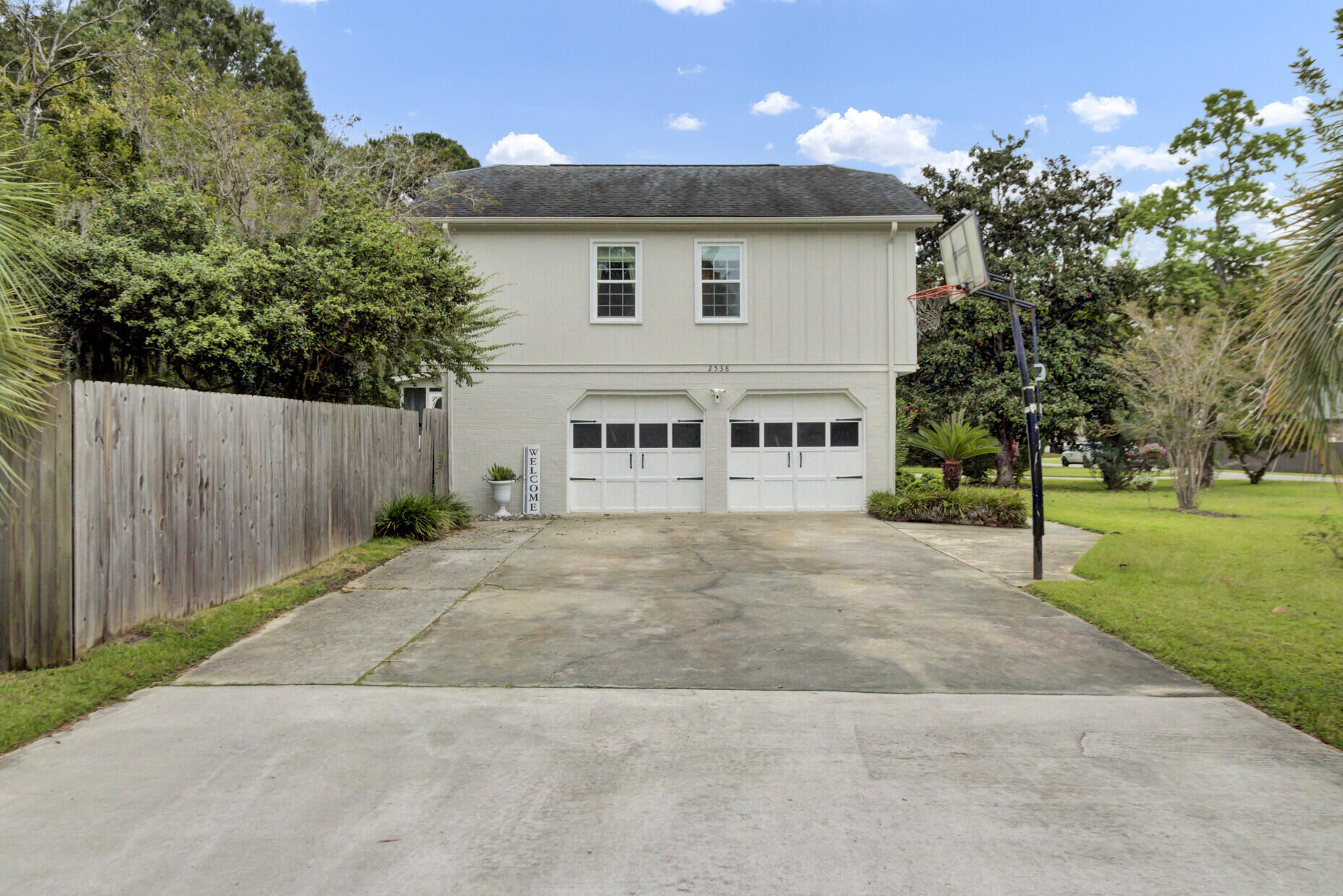 2538 Flamingo Drive