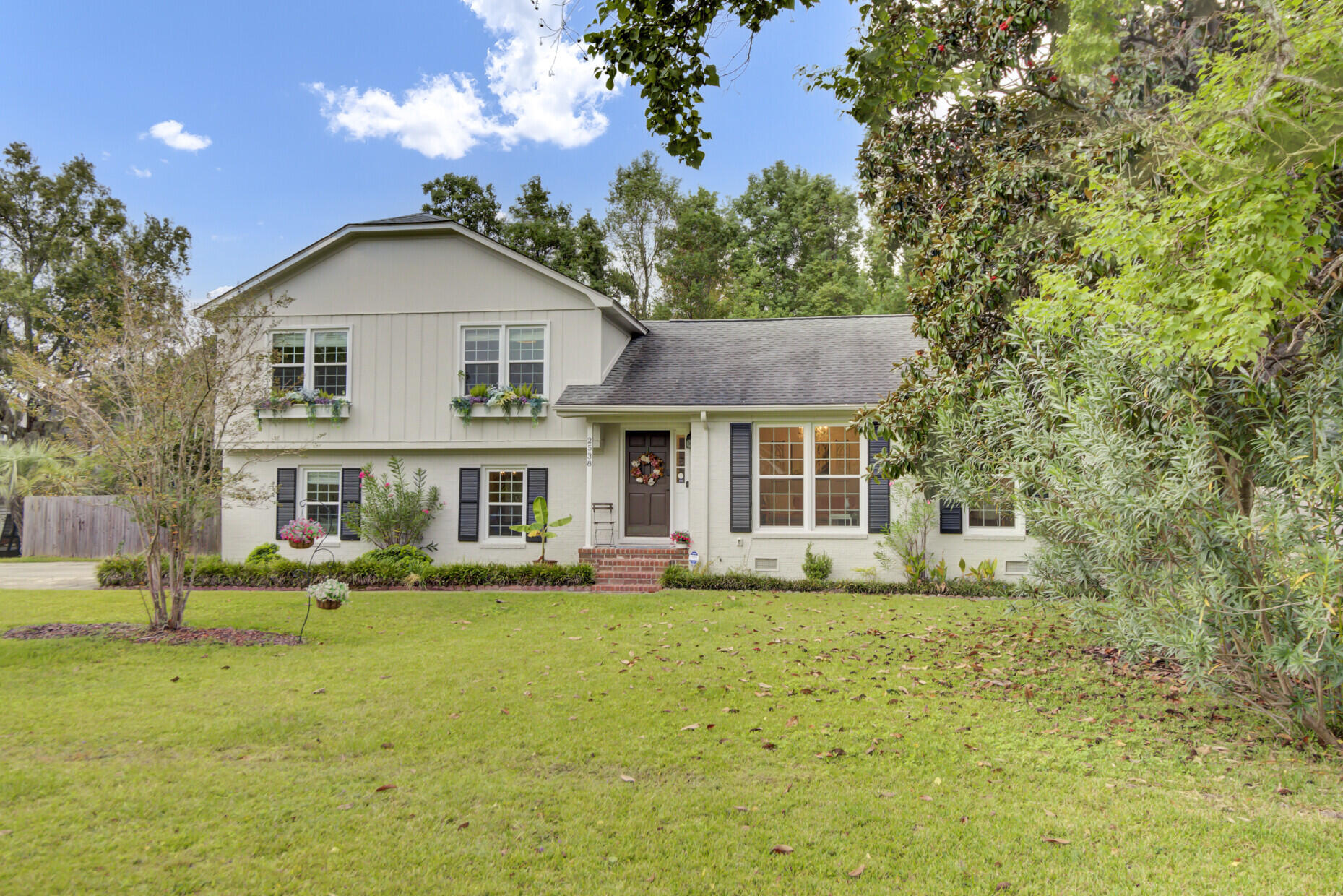 2538 Flamingo Drive