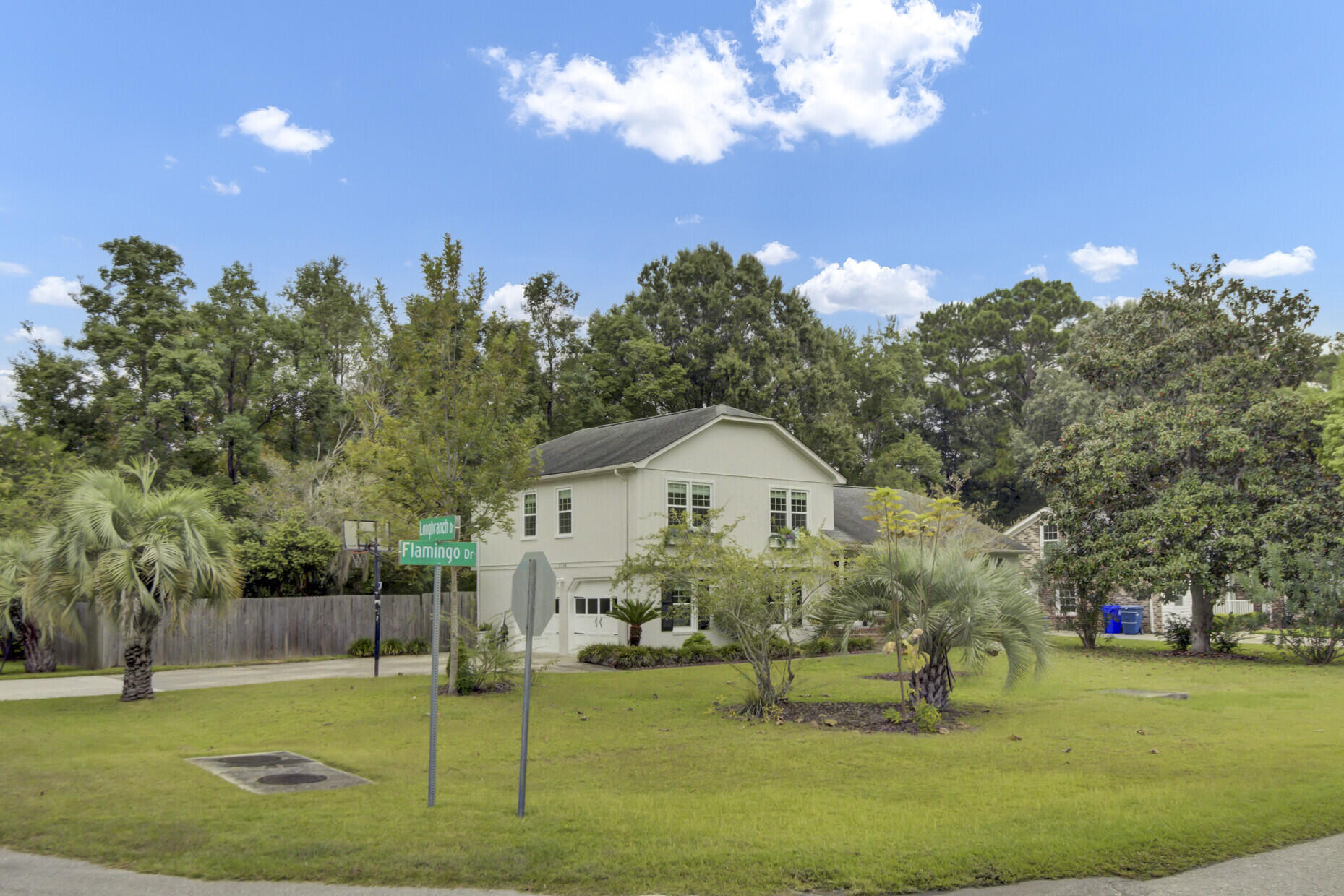 2538 Flamingo Drive