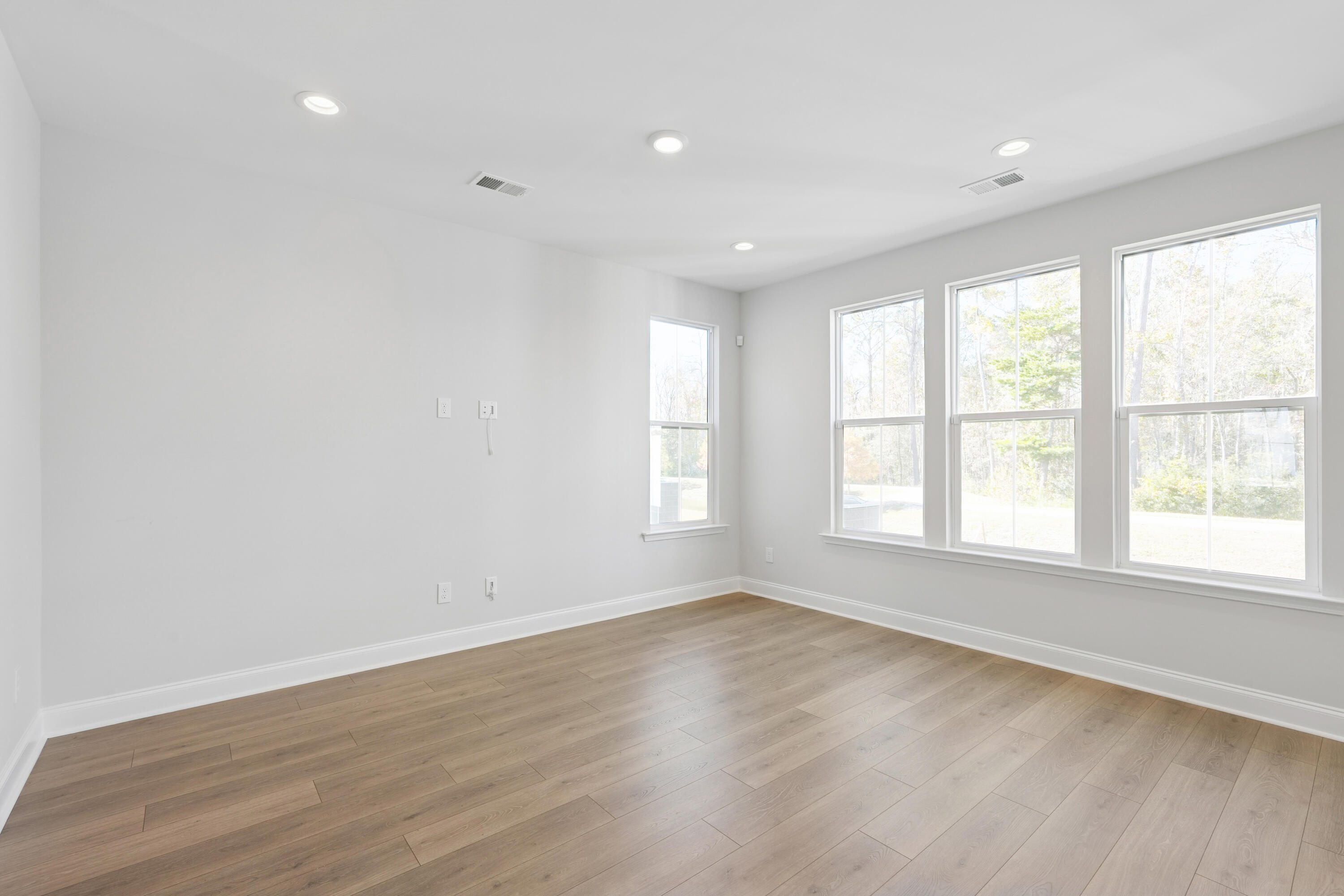 422 Queenview Lane