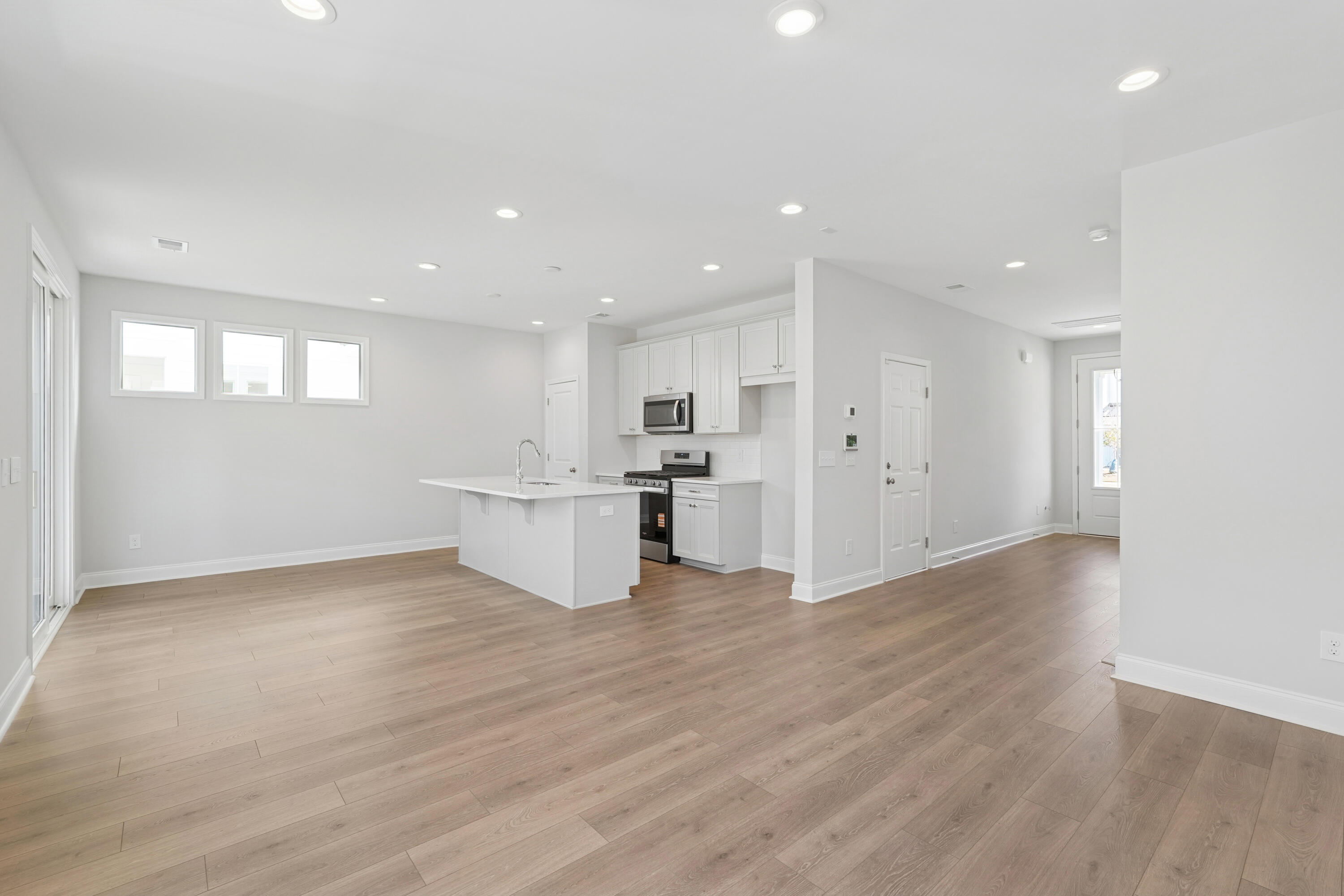 422 Queenview Lane