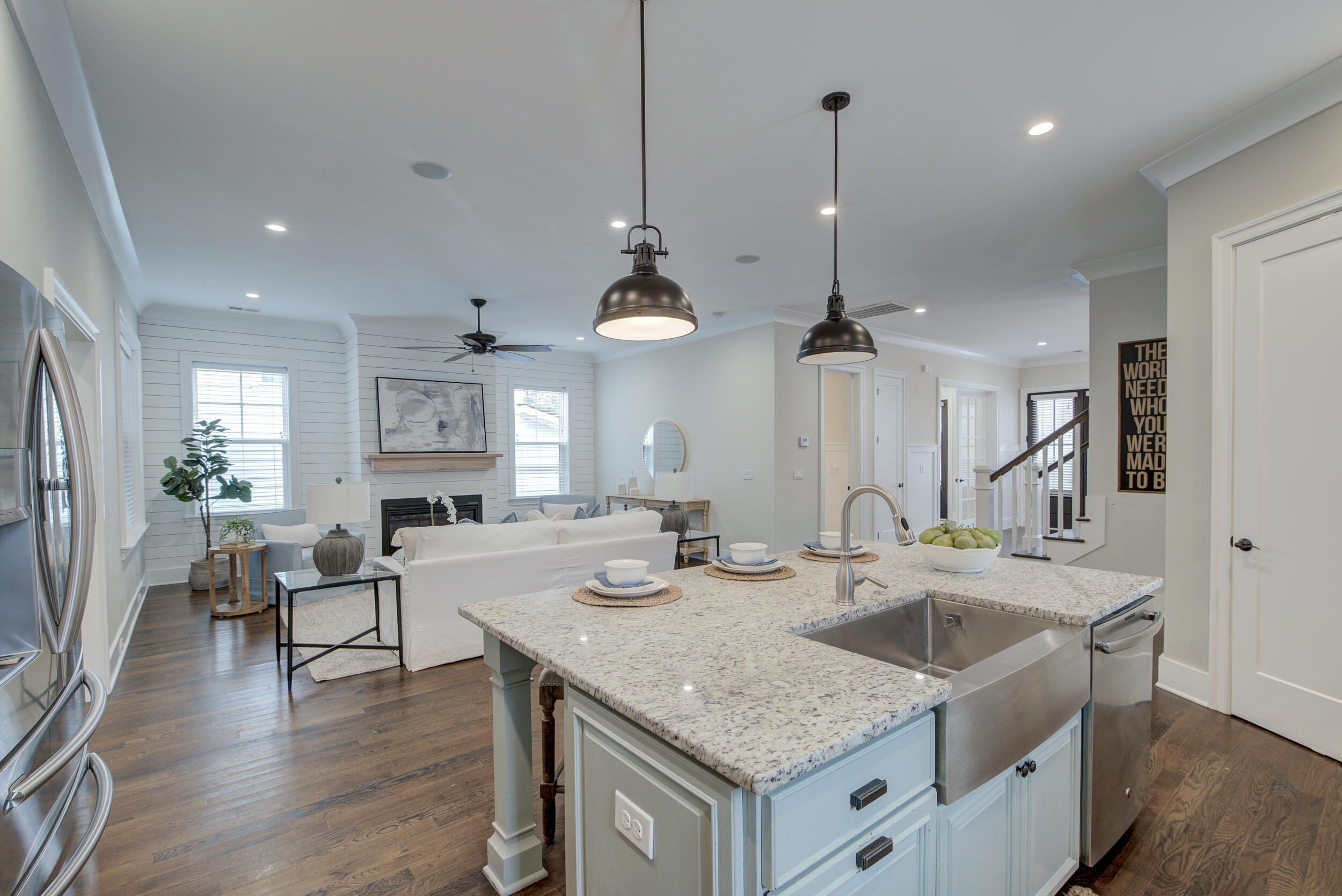 1489 Red Tide Road