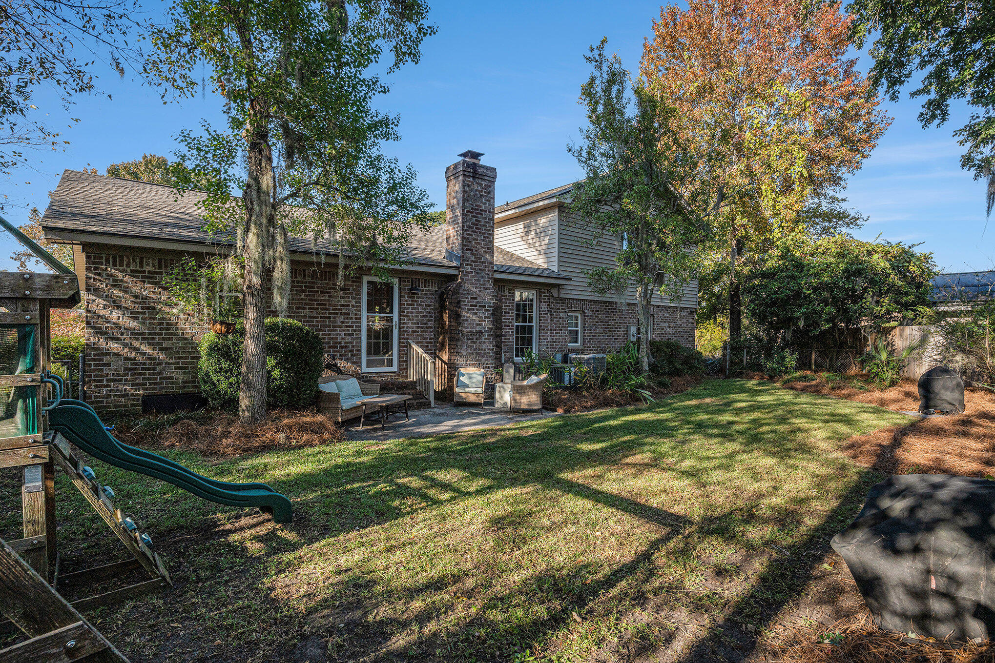 2923 Sugarbush Way