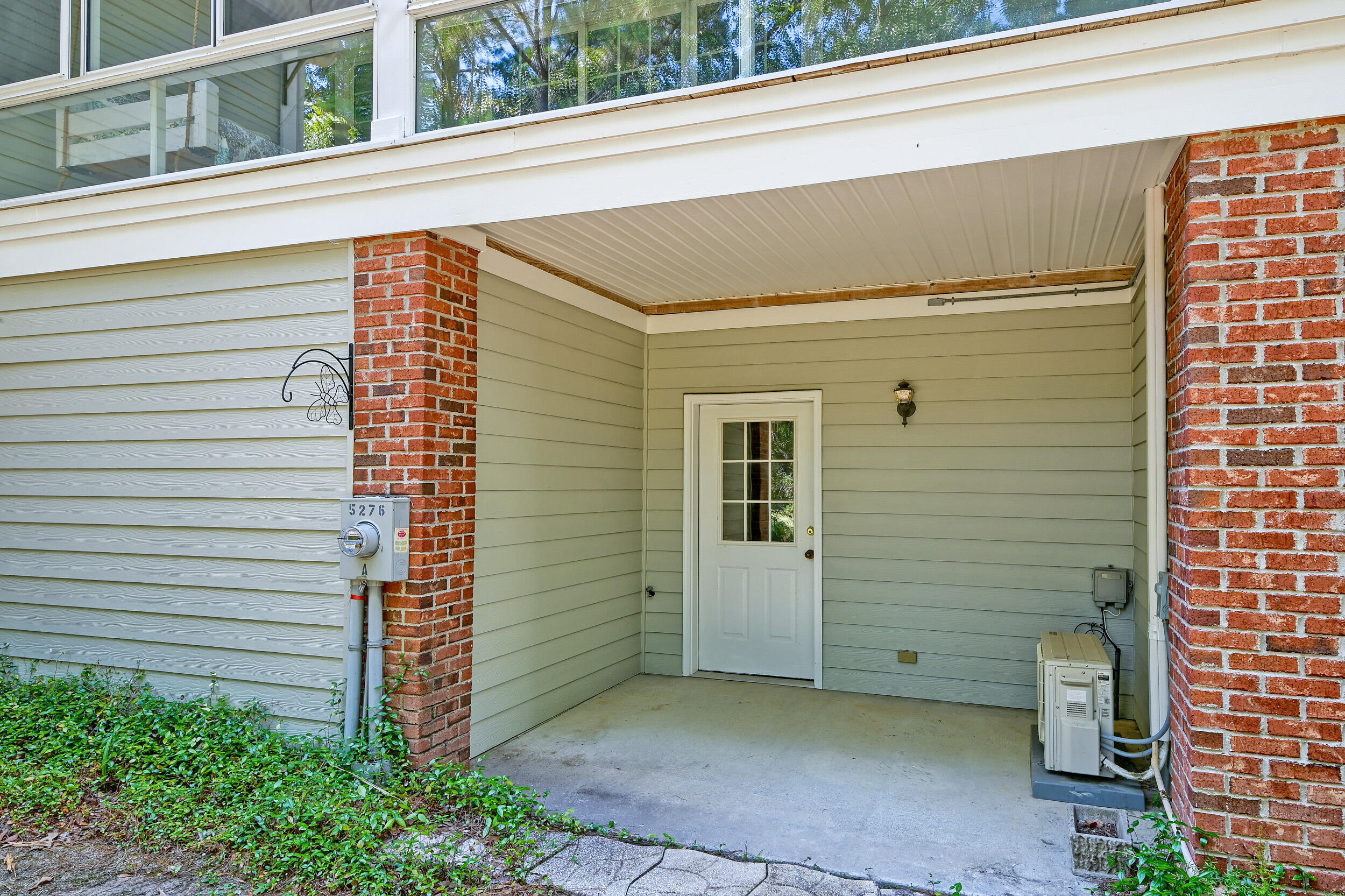 5276 7th Green Drive