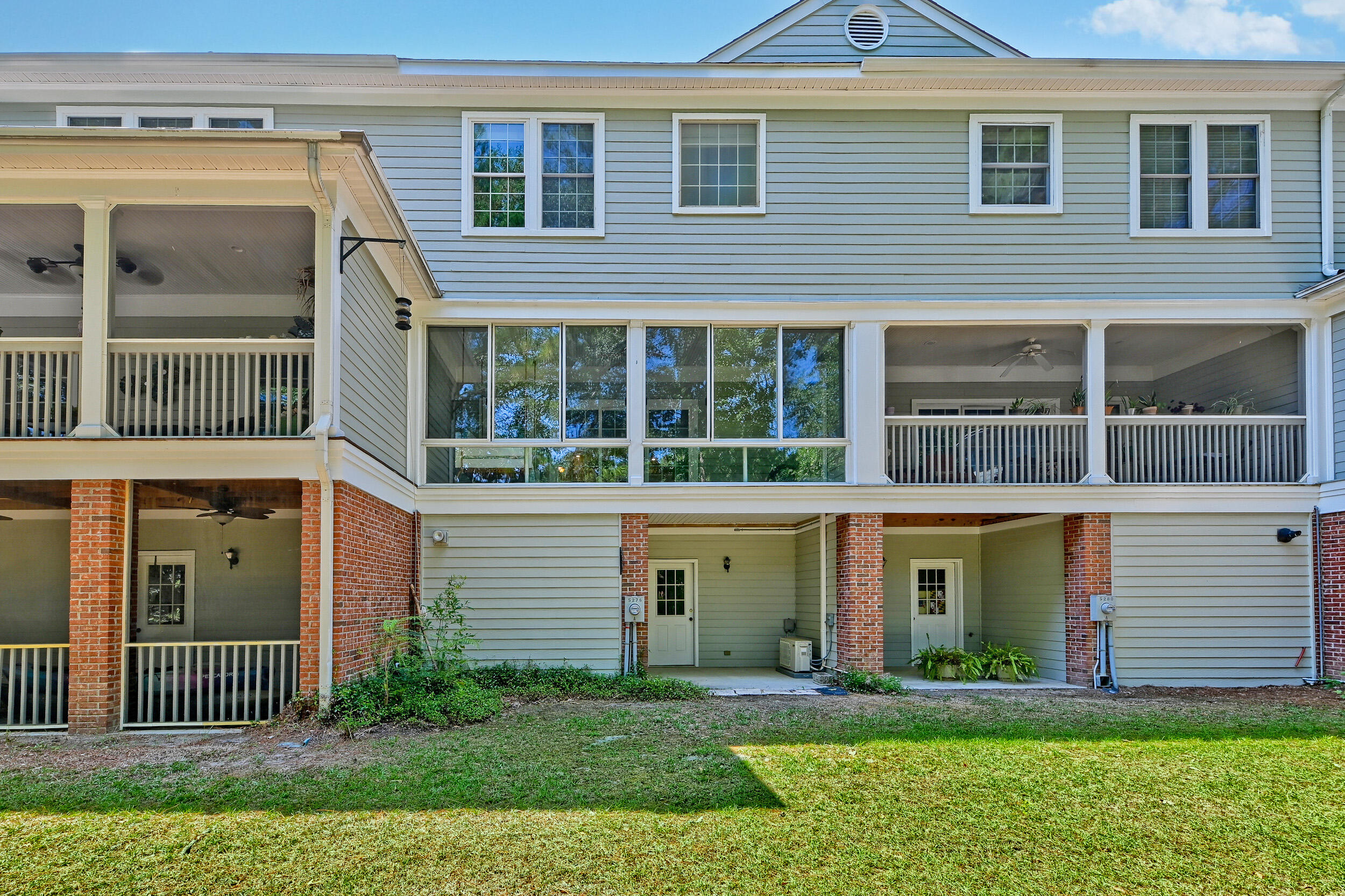 5276 7th Green Drive