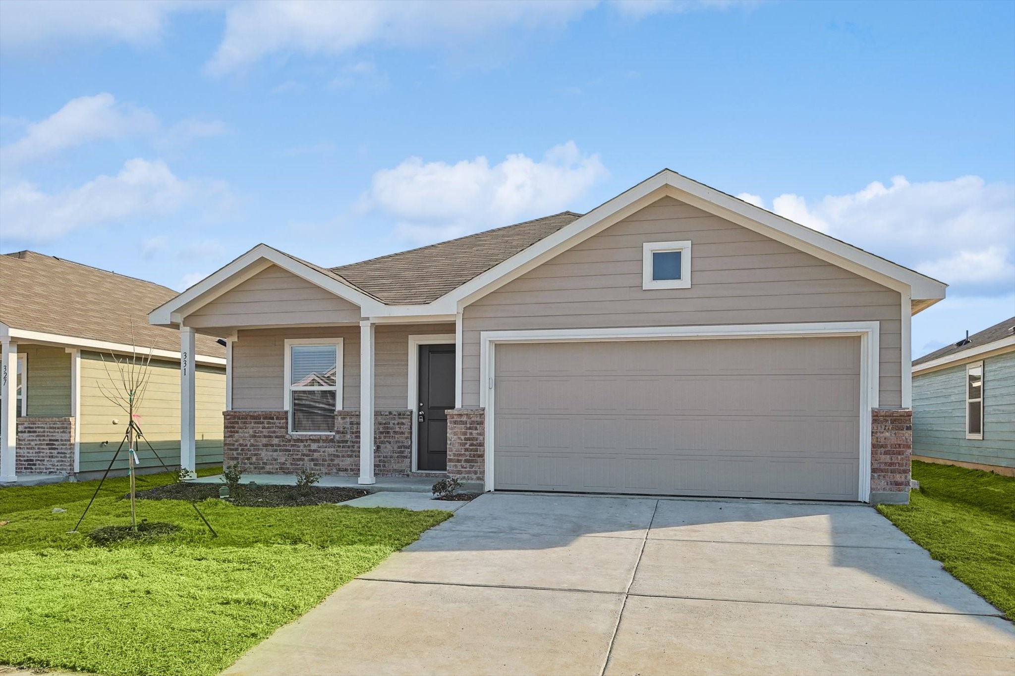 331 Ashbrook Way
