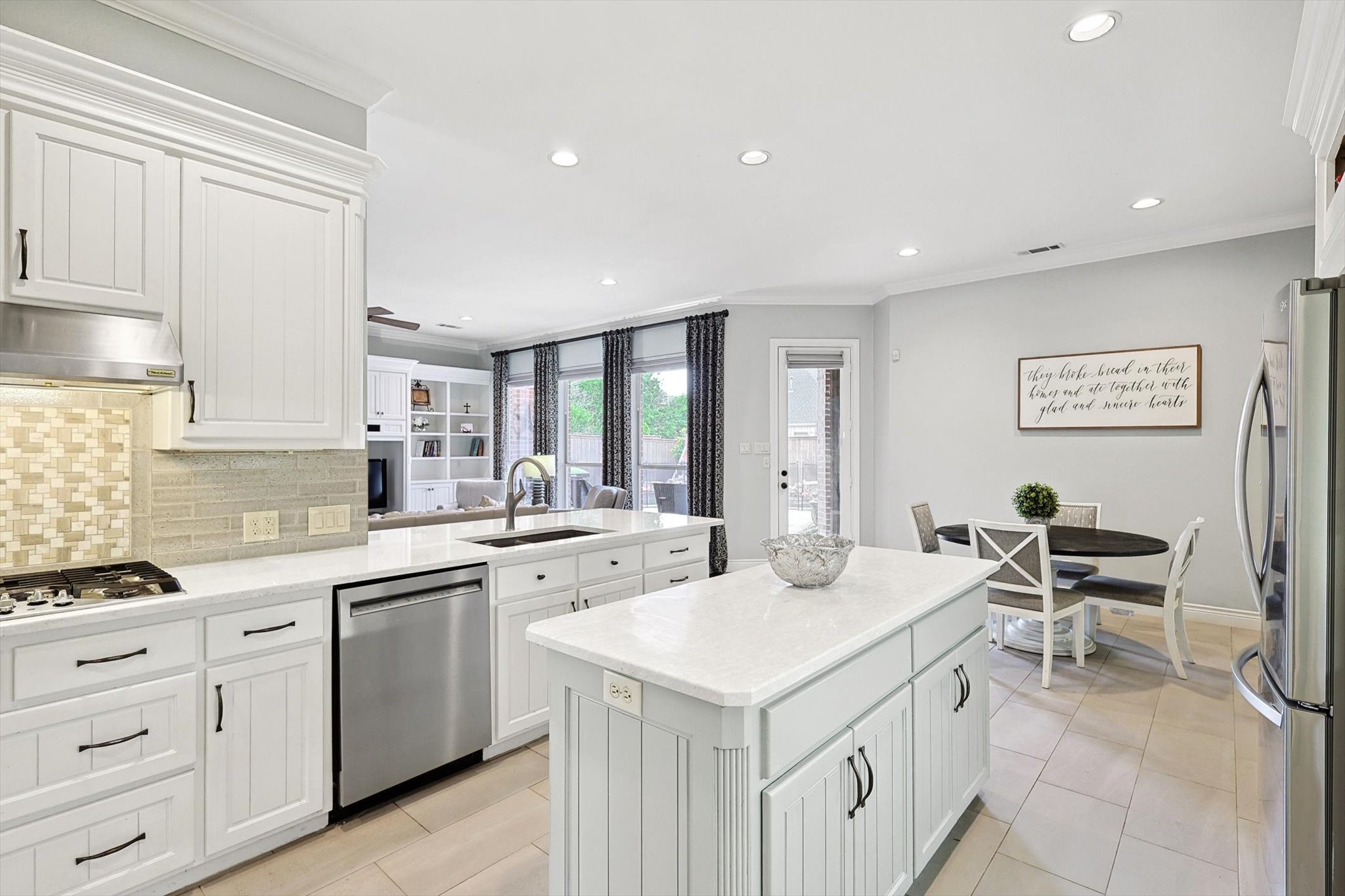 727 Bankers Cottage Lane