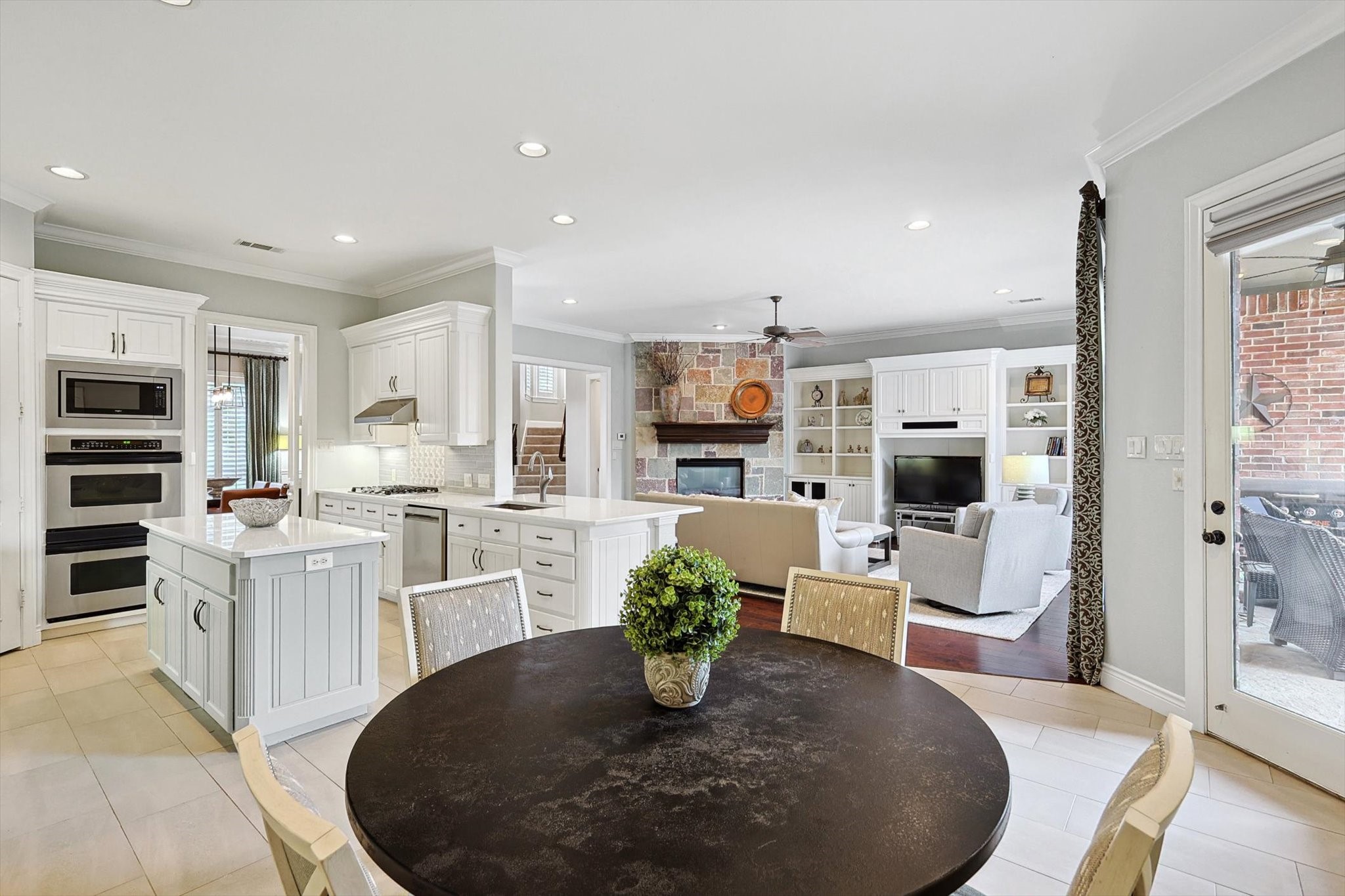 727 Bankers Cottage Lane