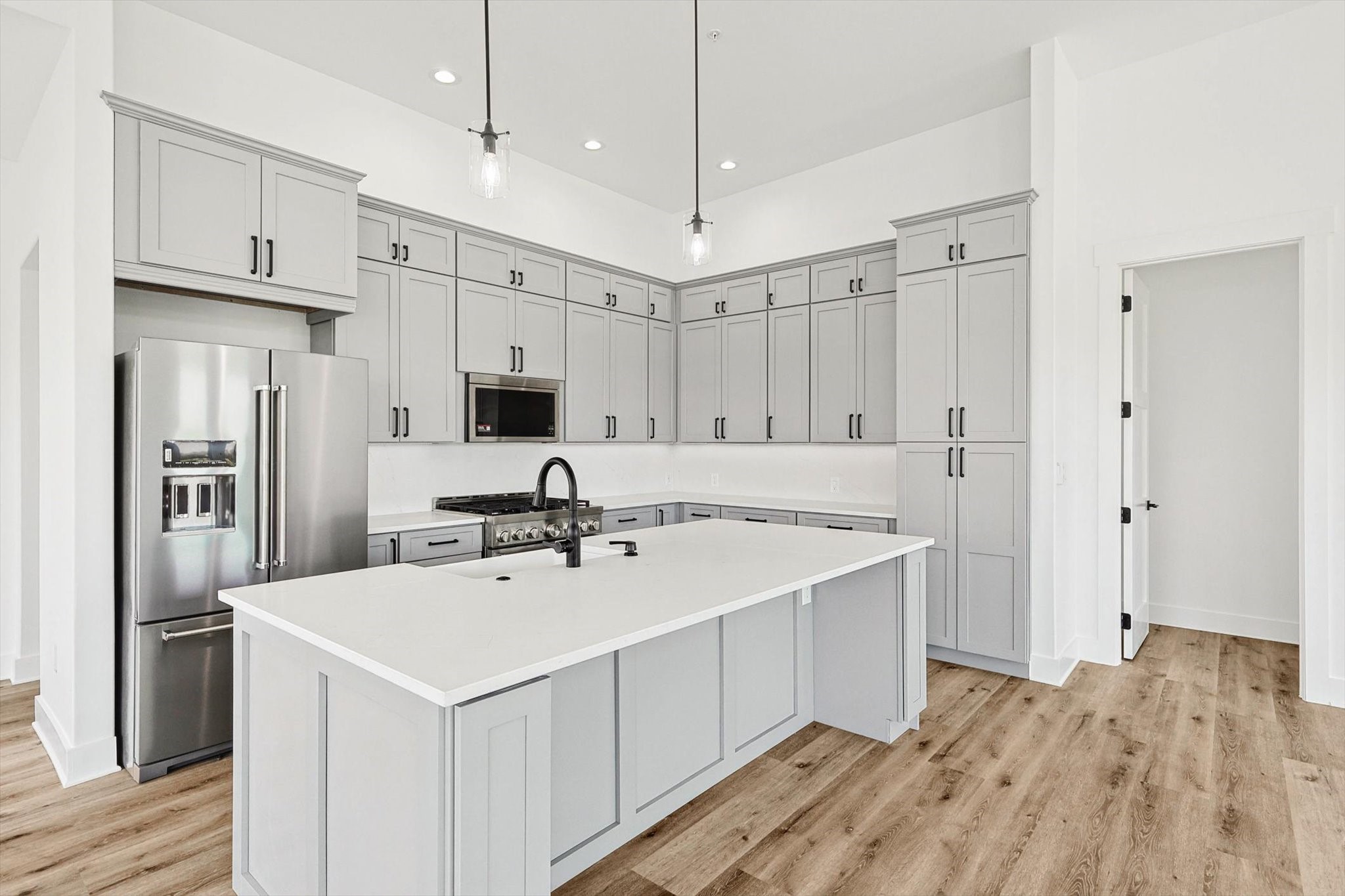 767 W Main Street 205