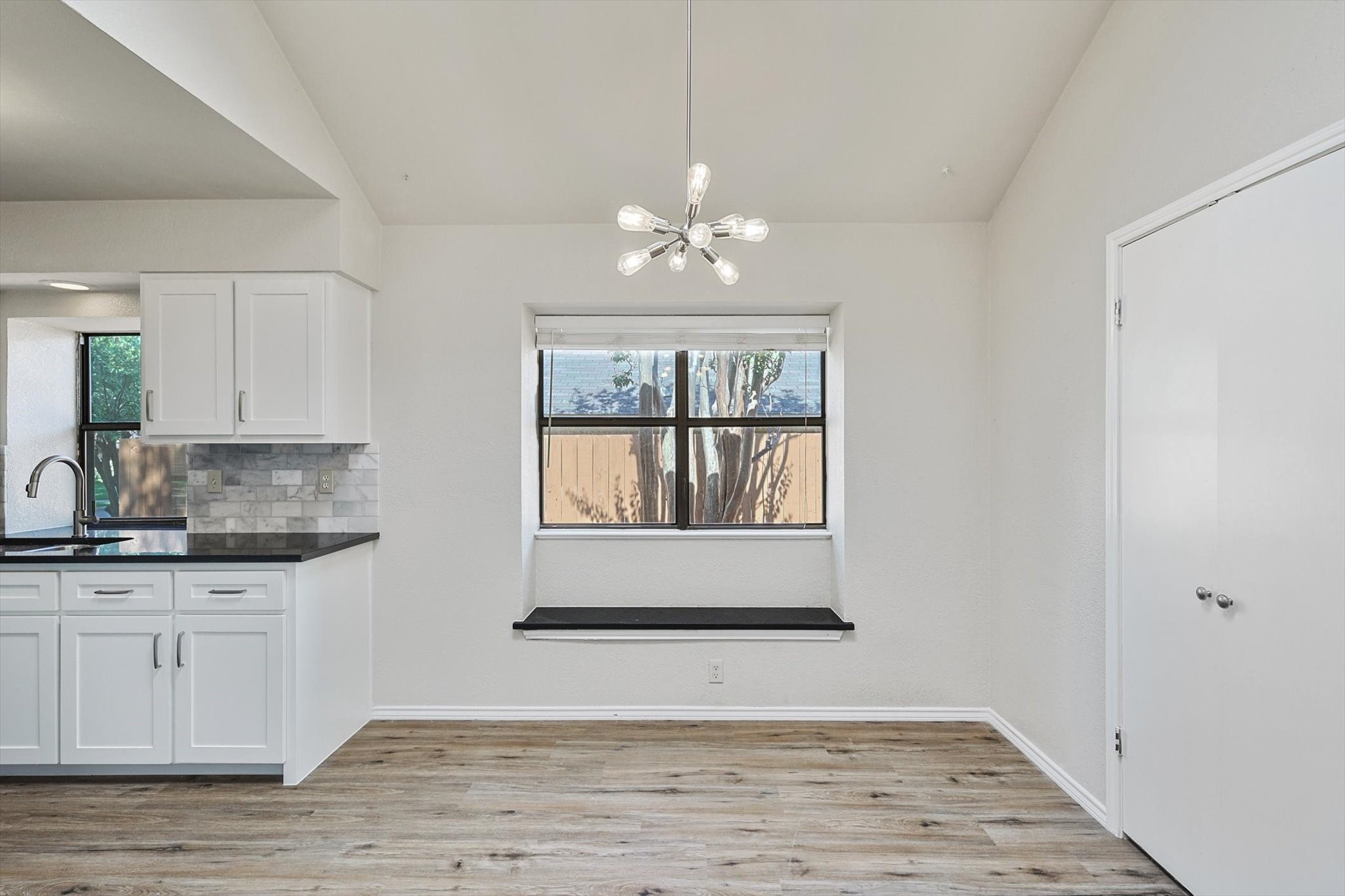 653 Raven Lane