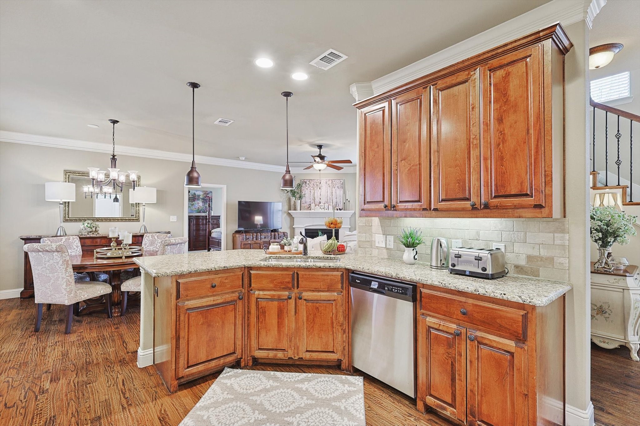 704 Davinci Court