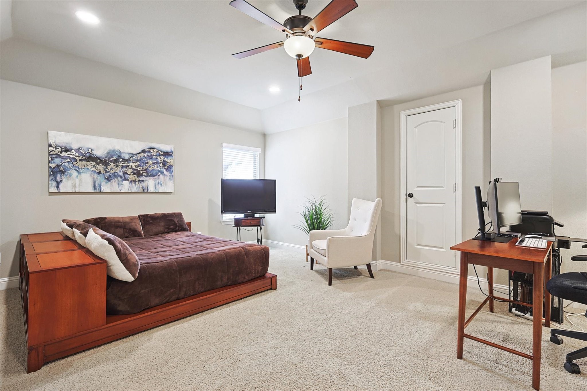 704 Davinci Court