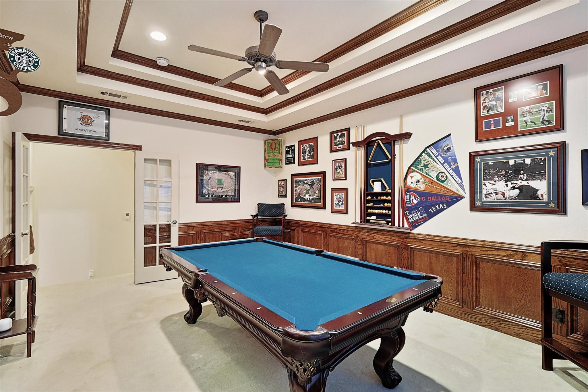 736 Lexington Avenue