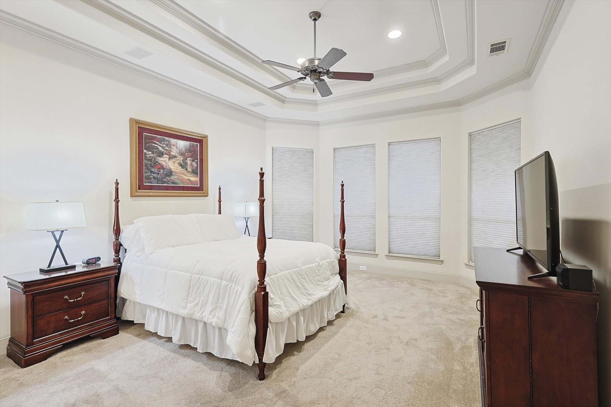 736 Lexington Avenue