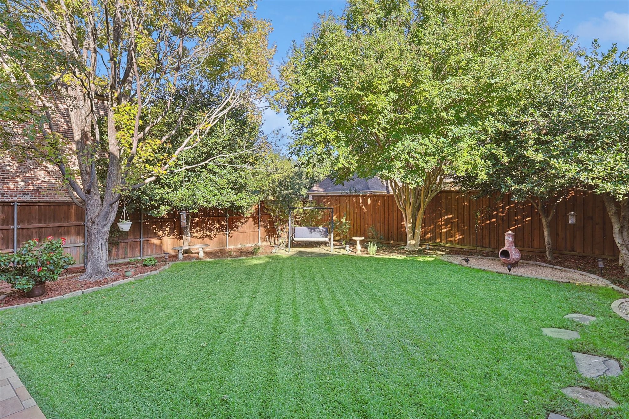 736 Lexington Avenue