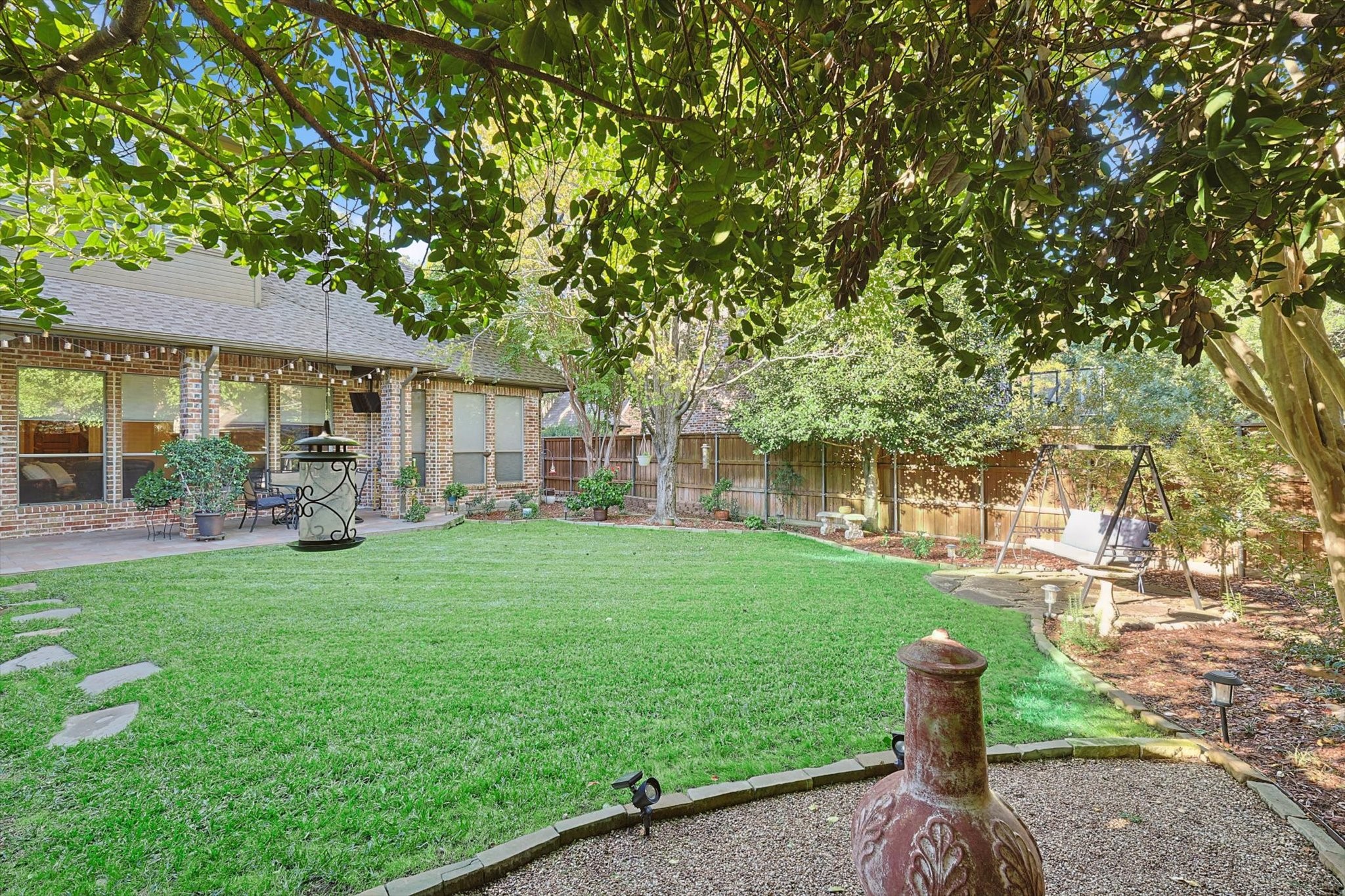 736 Lexington Avenue