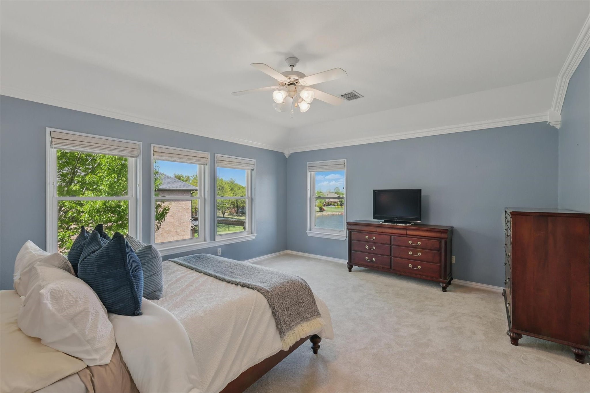 742 Teal Cove