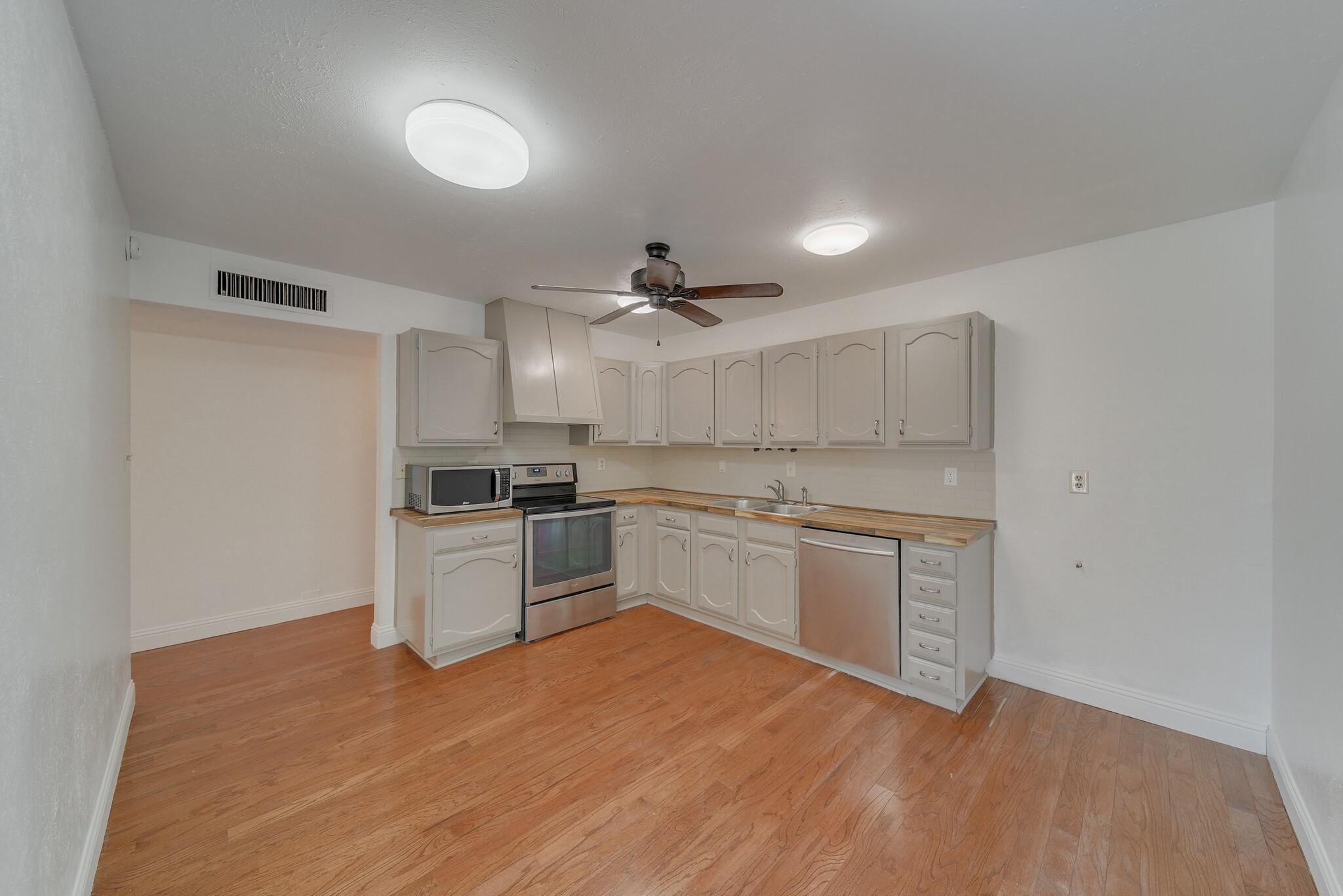 430 Cambria Drive