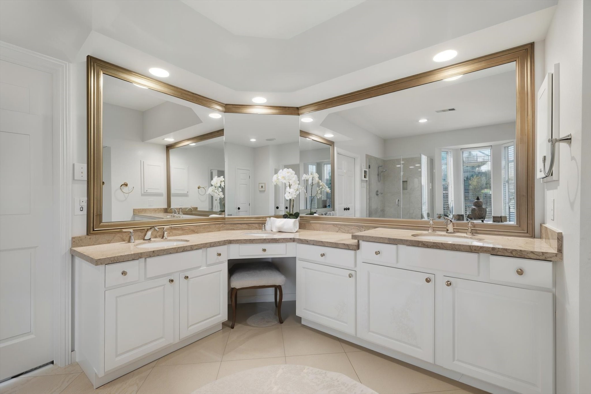 1064 Village Parkway