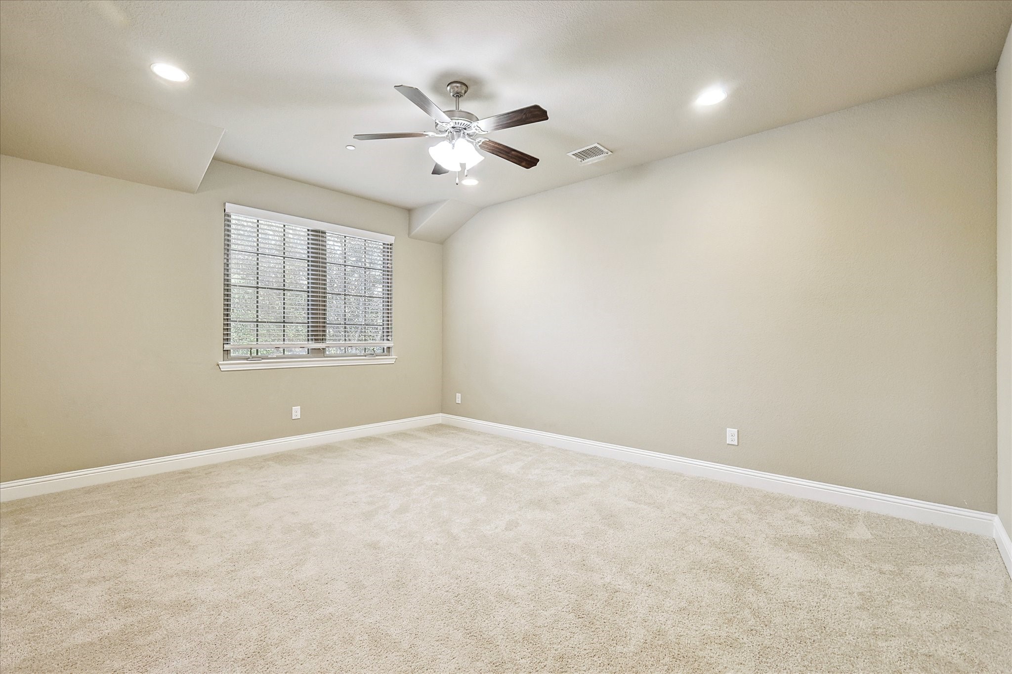 818 Milton Way