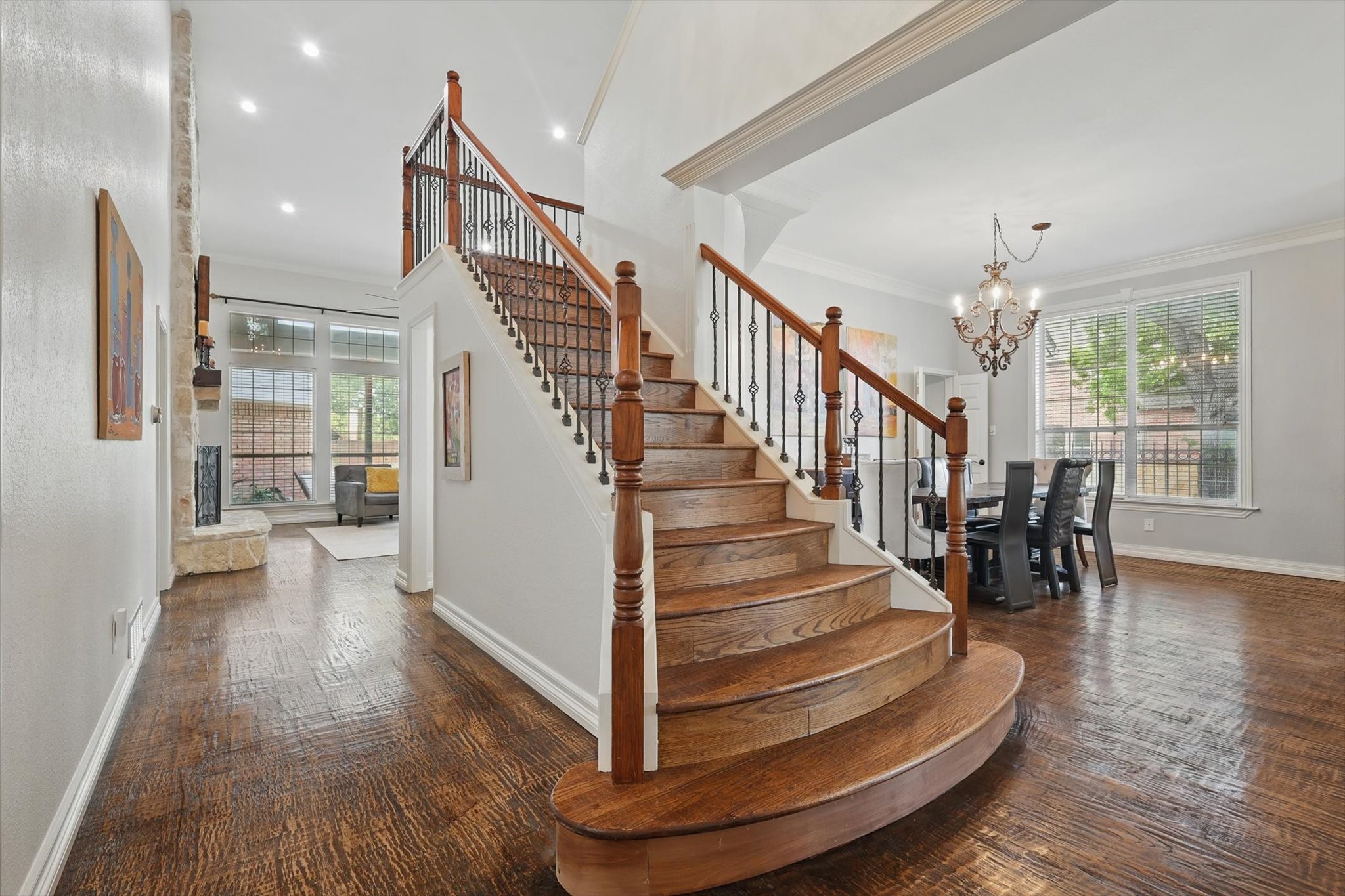 352 Cedar Crest Drive