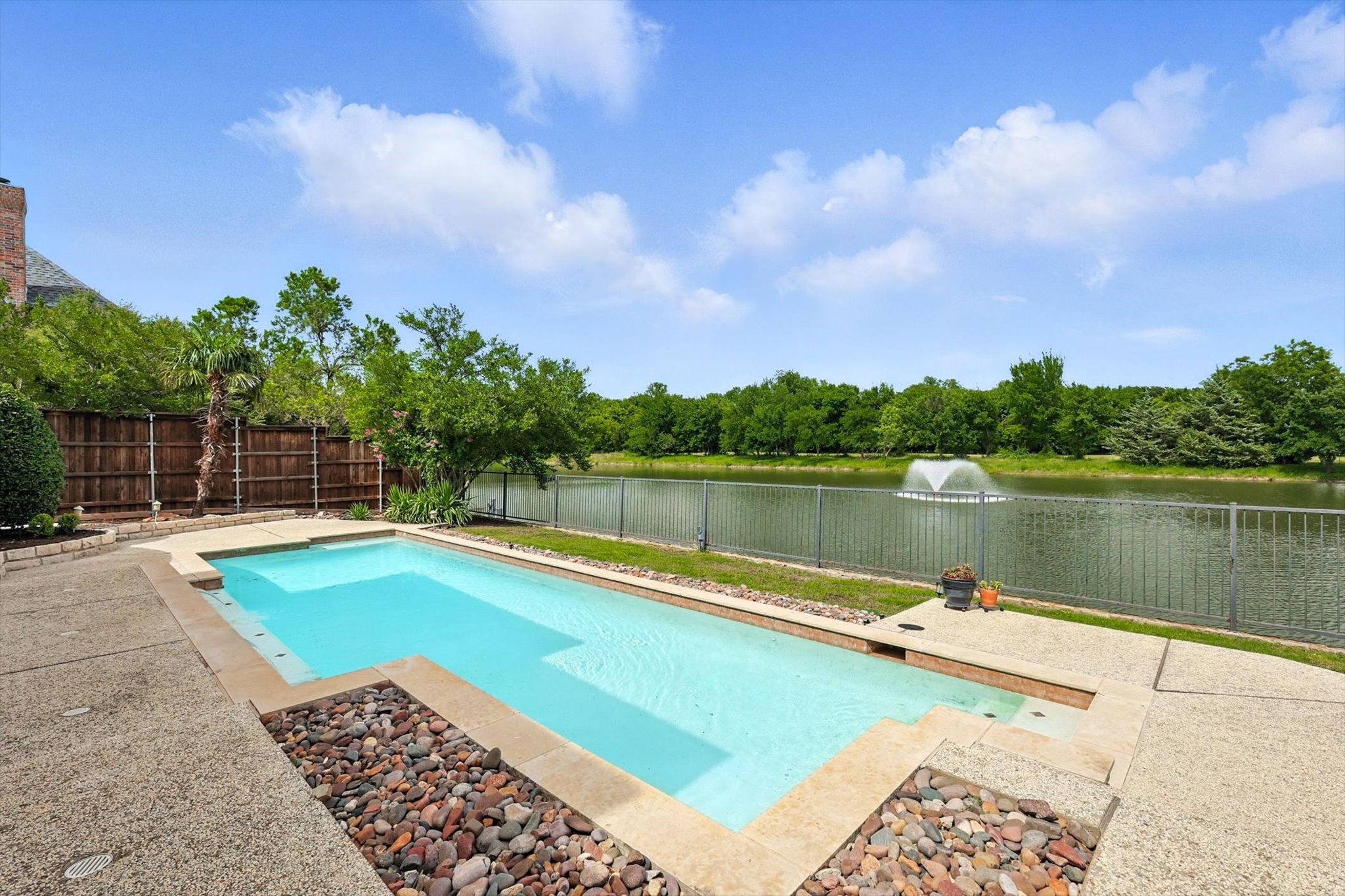 708 Castle Creek Drive