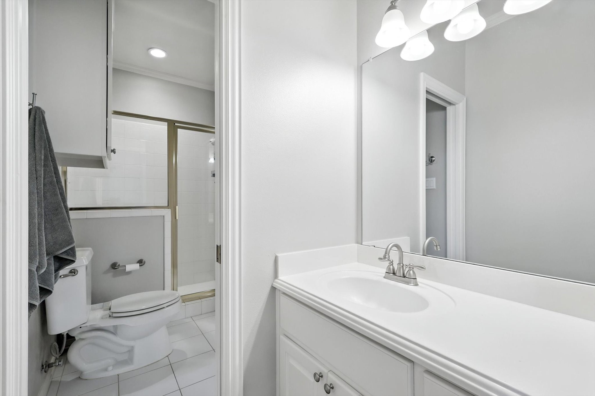 709 Castle Creek Drive