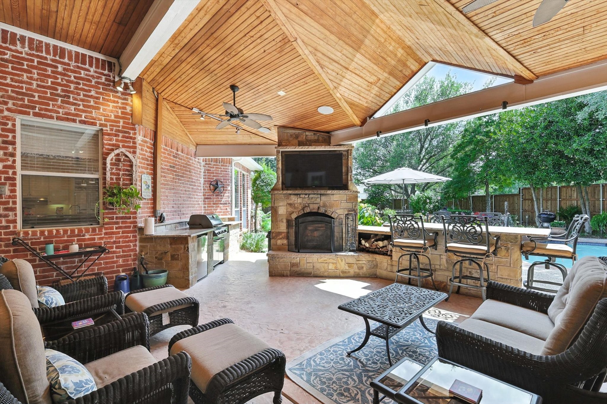 709 Castle Creek Drive