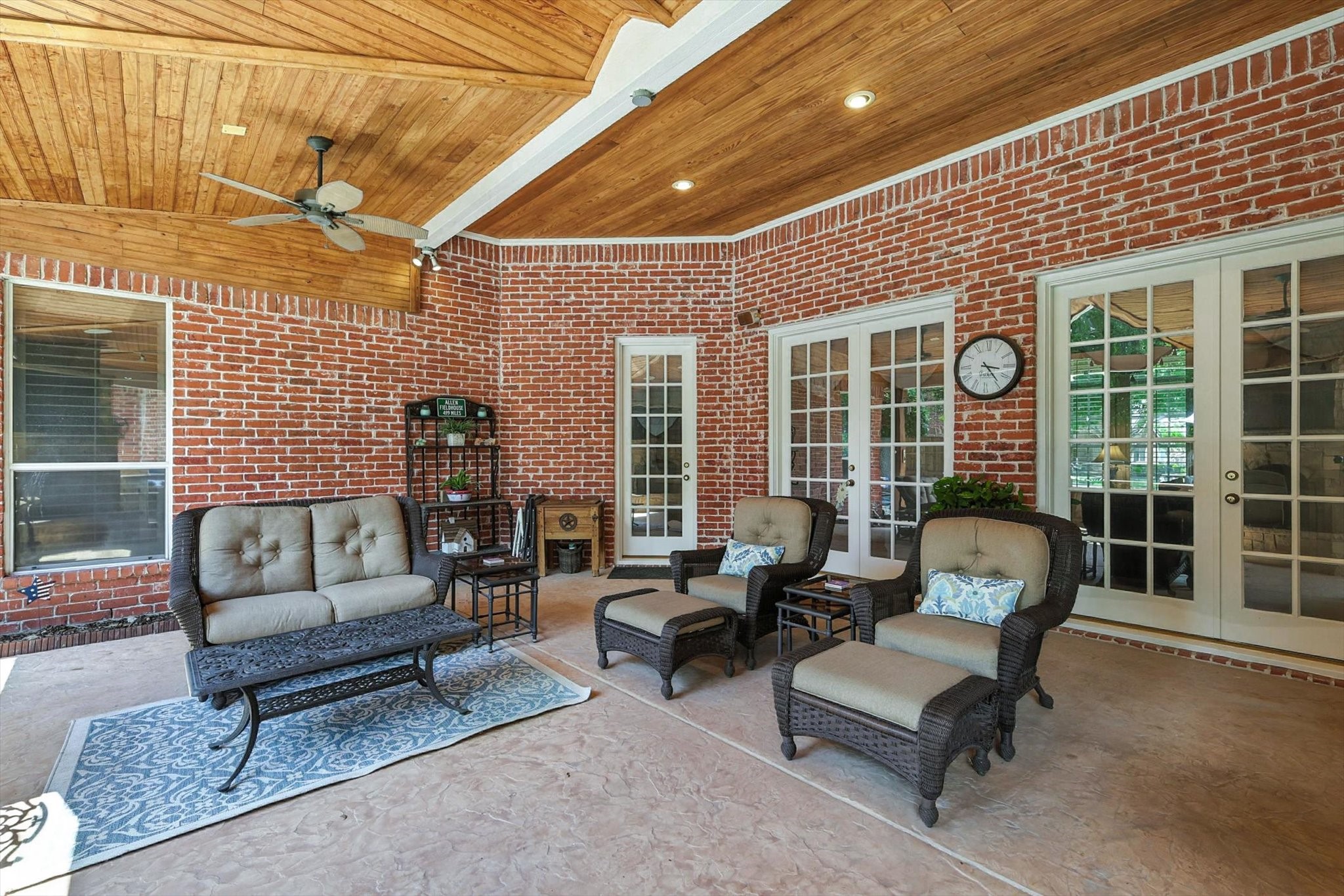 709 Castle Creek Drive