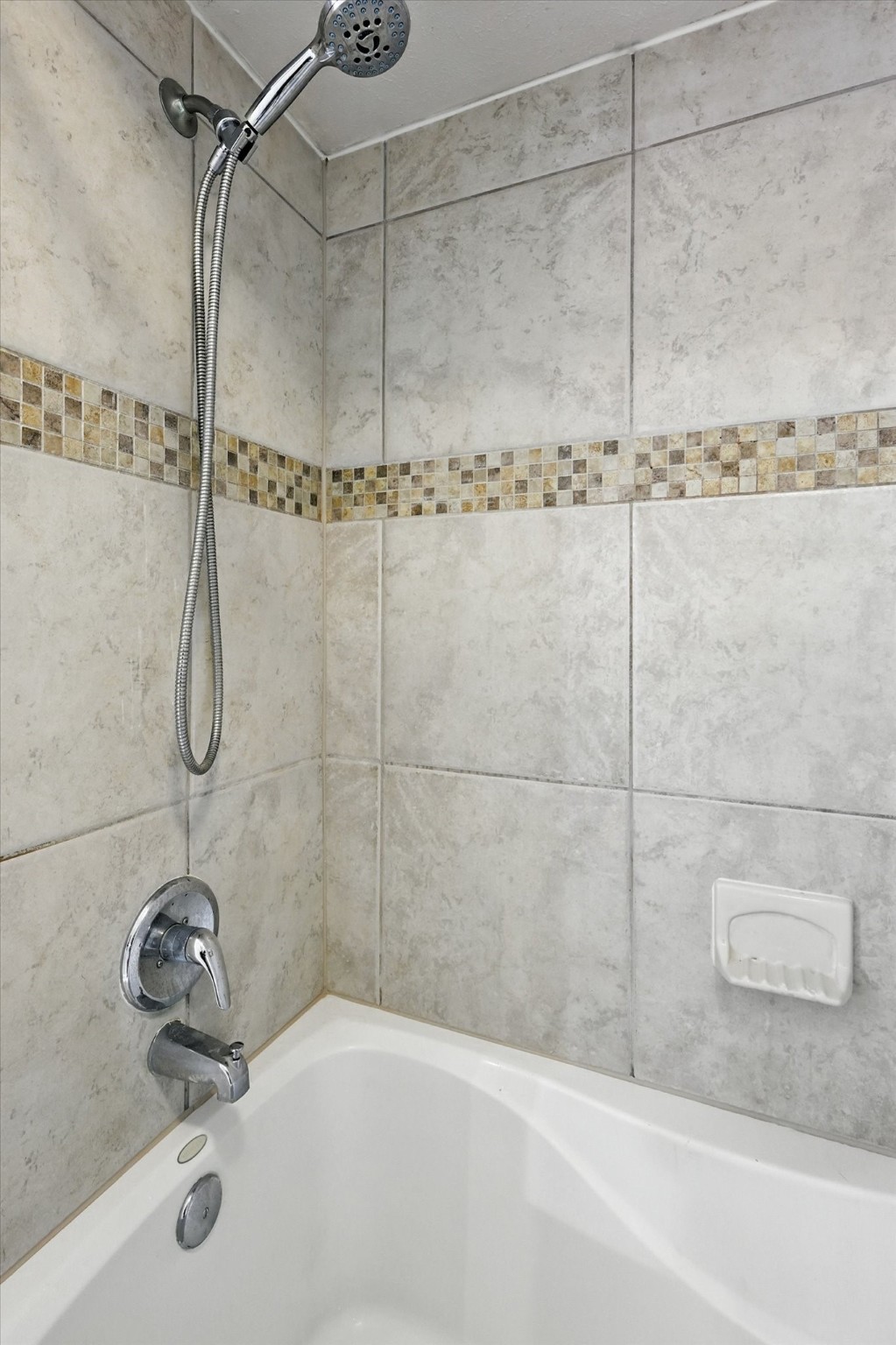 2704 Fountain Head Drive