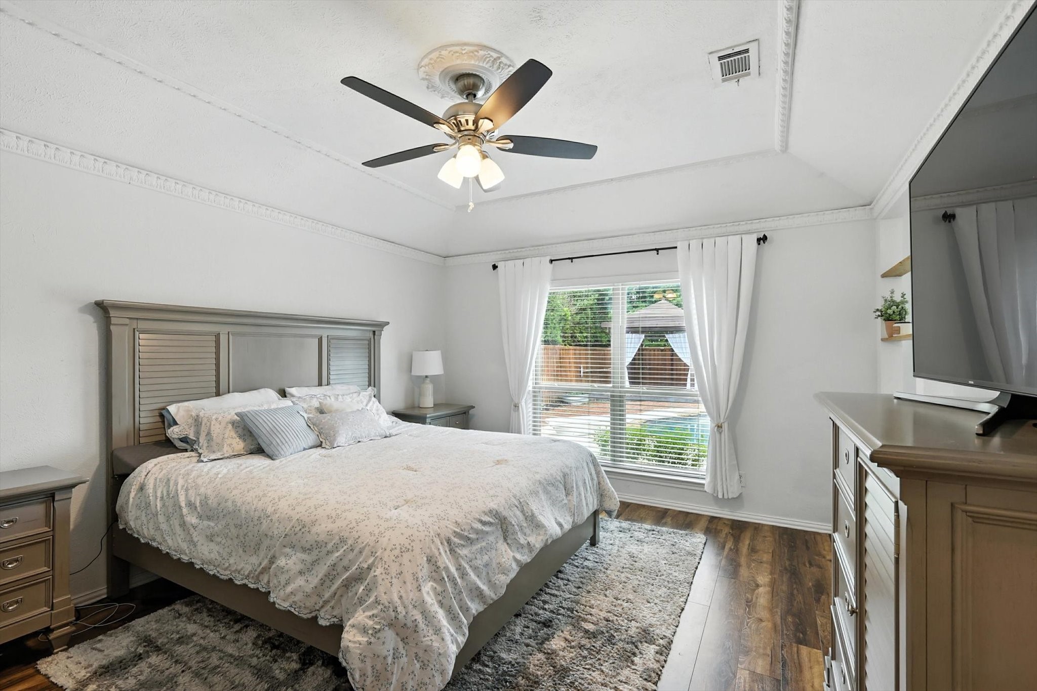 2704 Fountain Head Drive