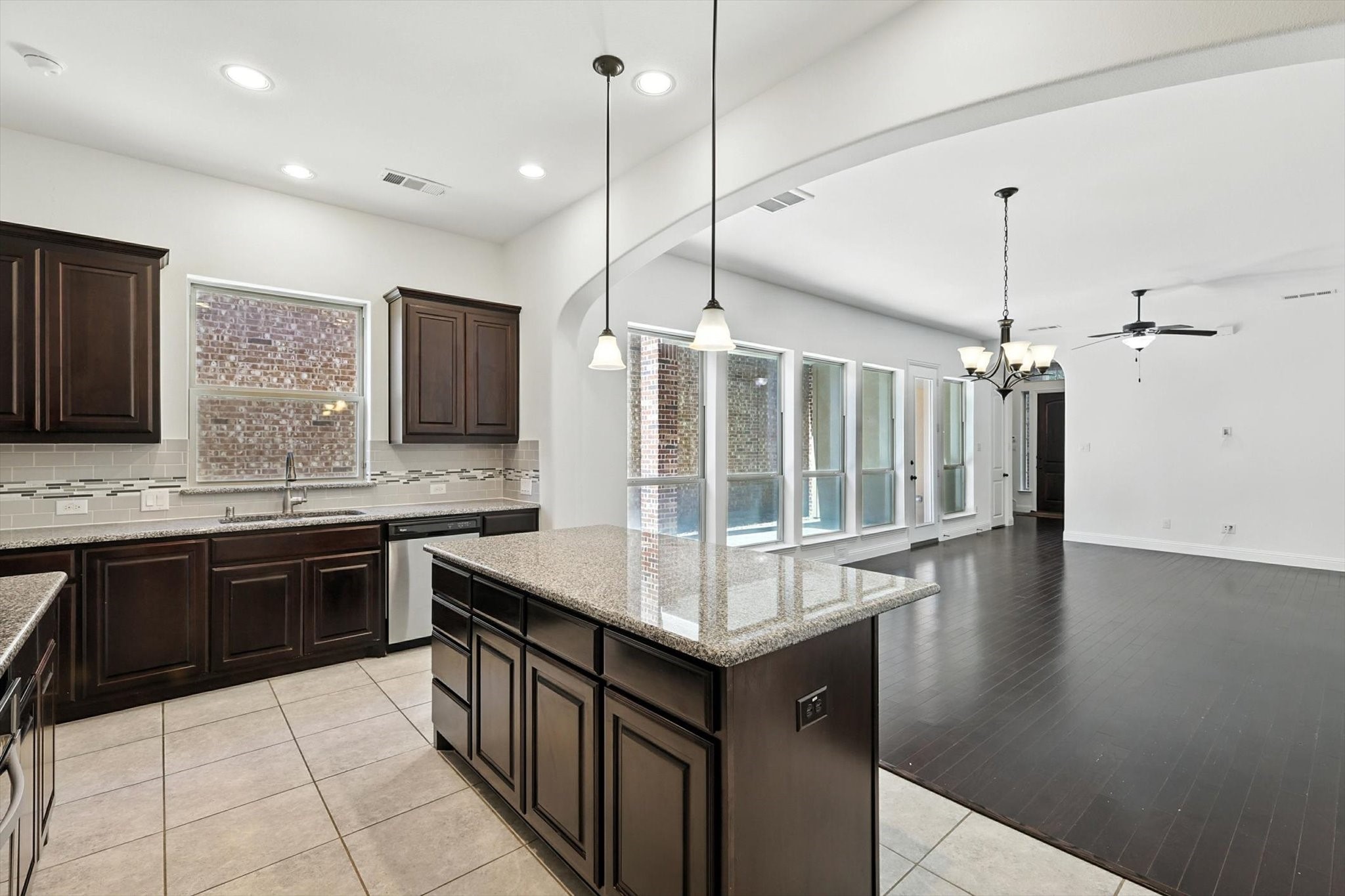 756 Huntingdon Street