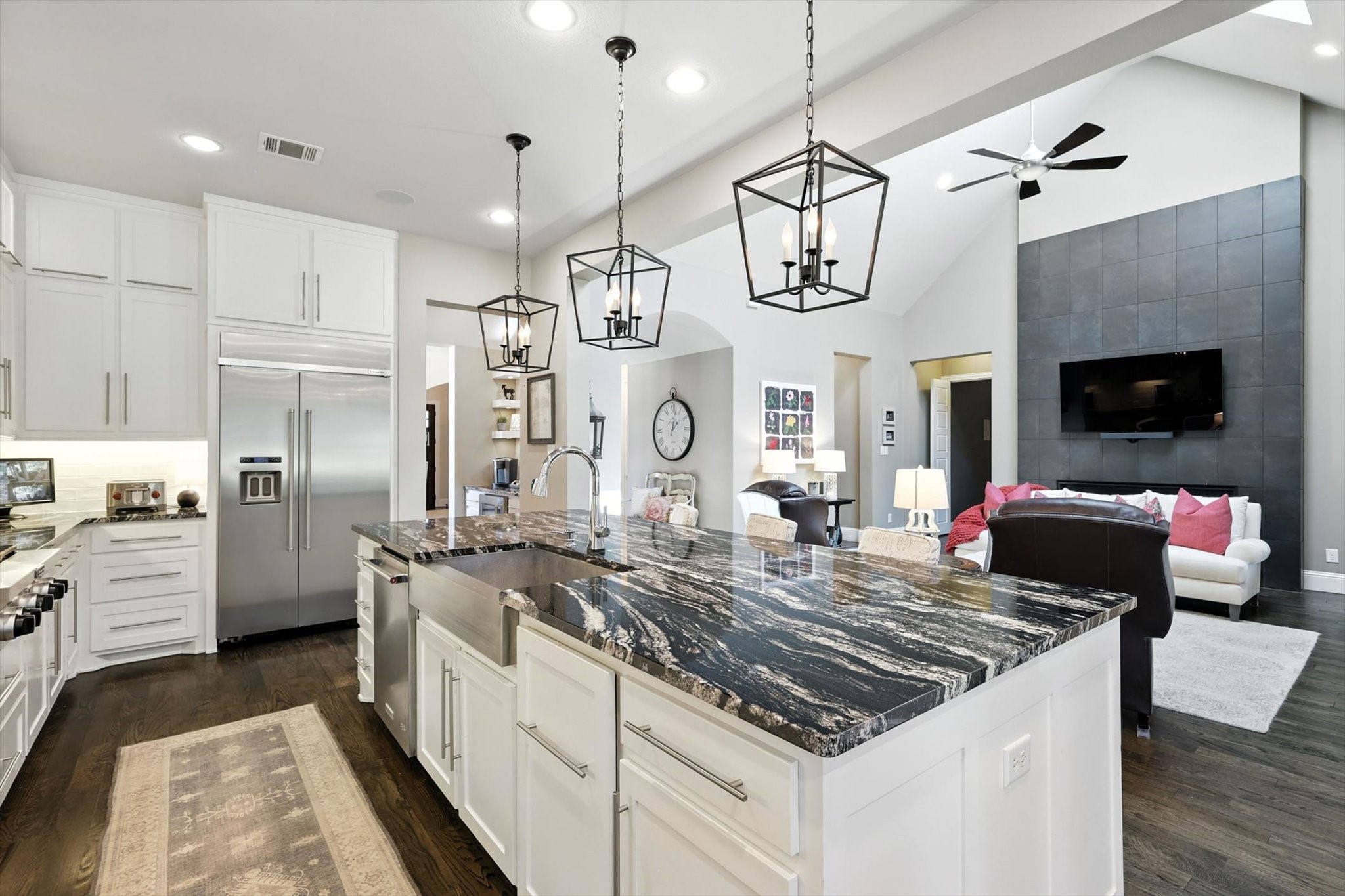 402 Hershey Lane
