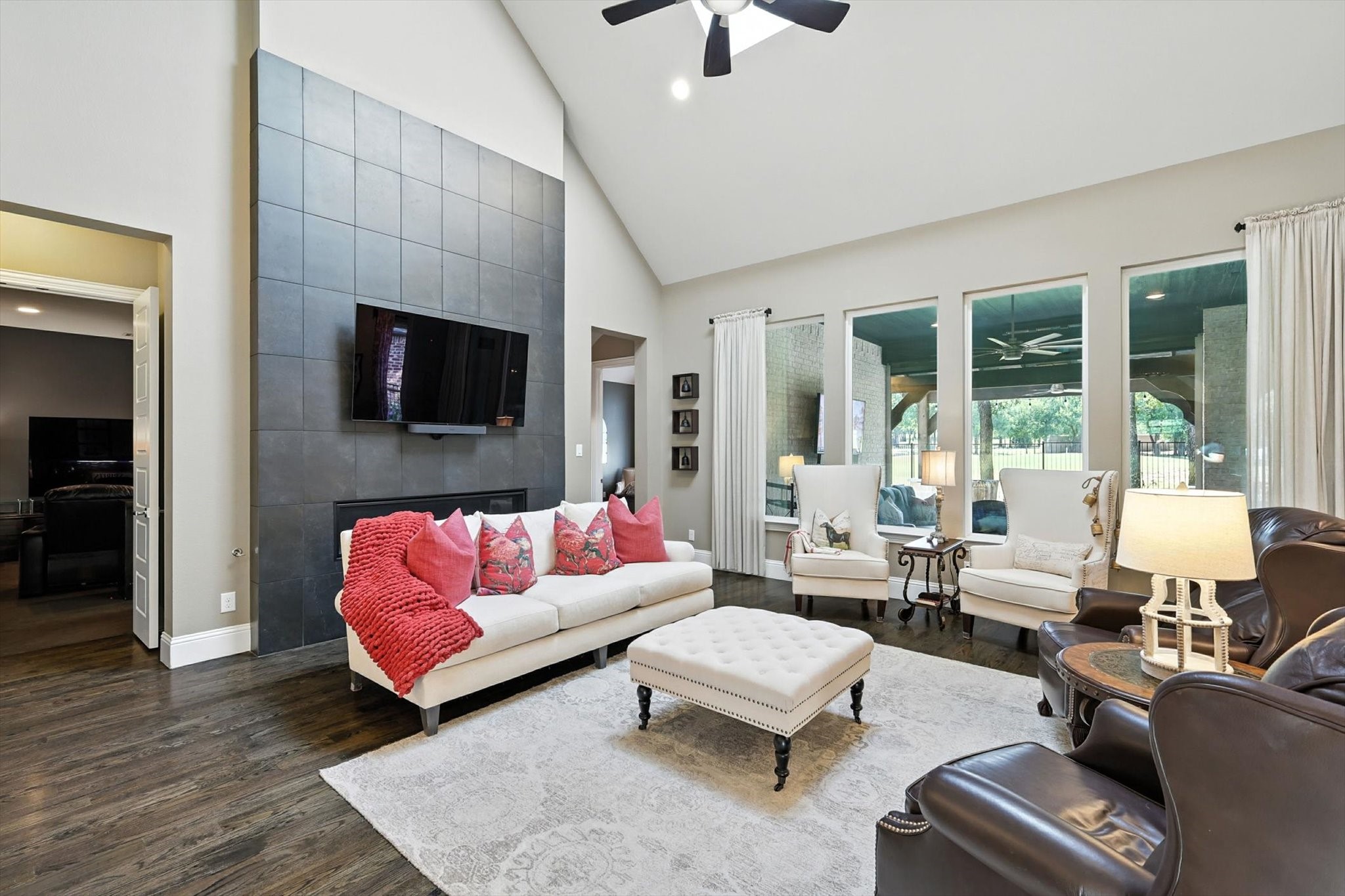 402 Hershey Lane