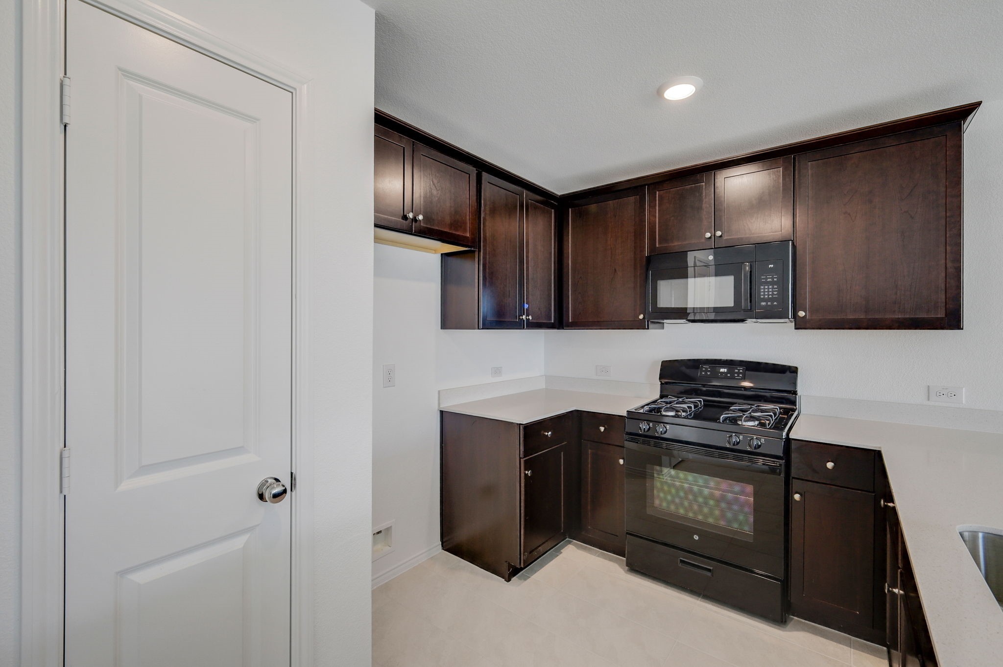 2625 Kingsman Drive