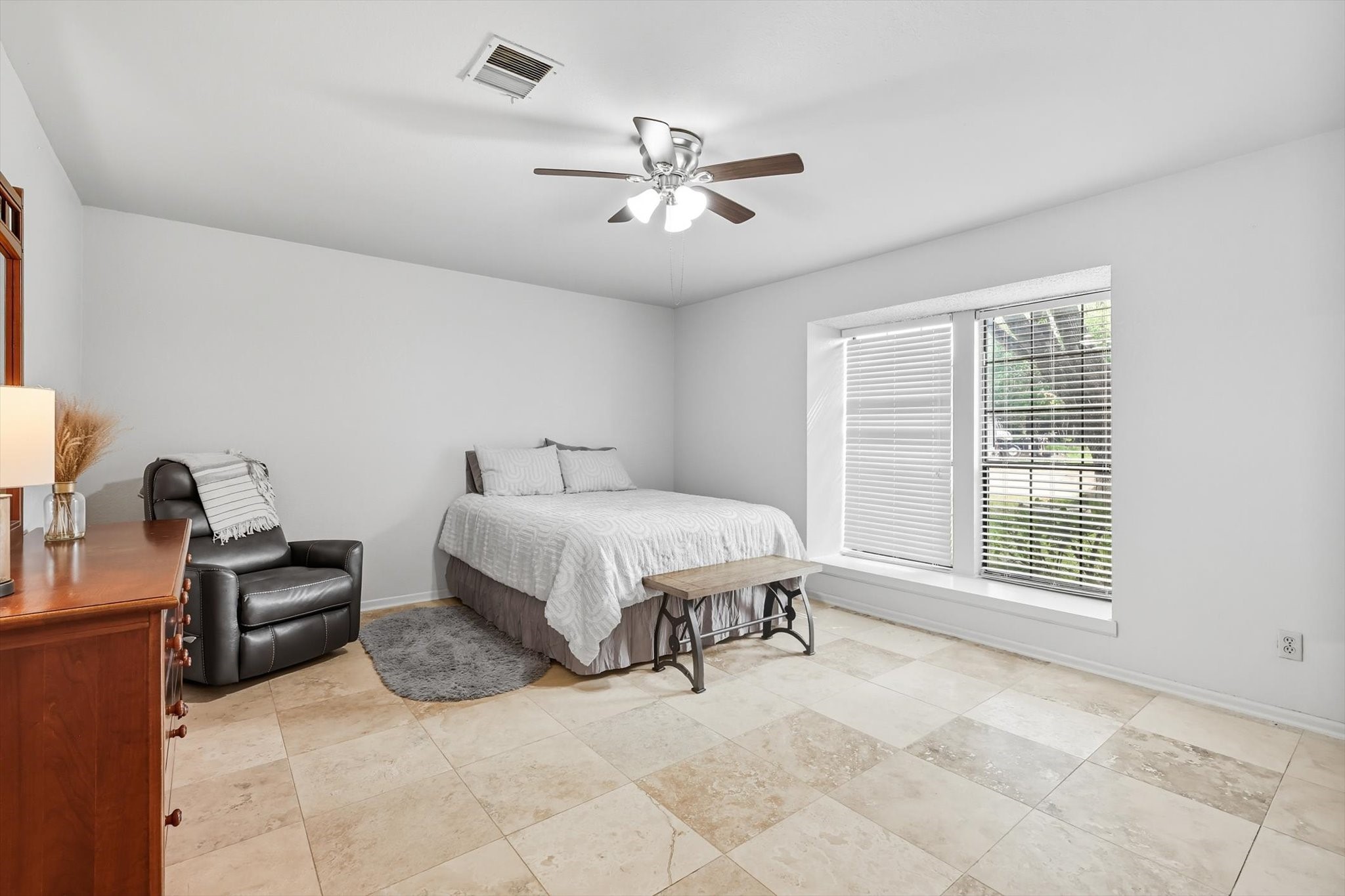 1008 Hemlock Court