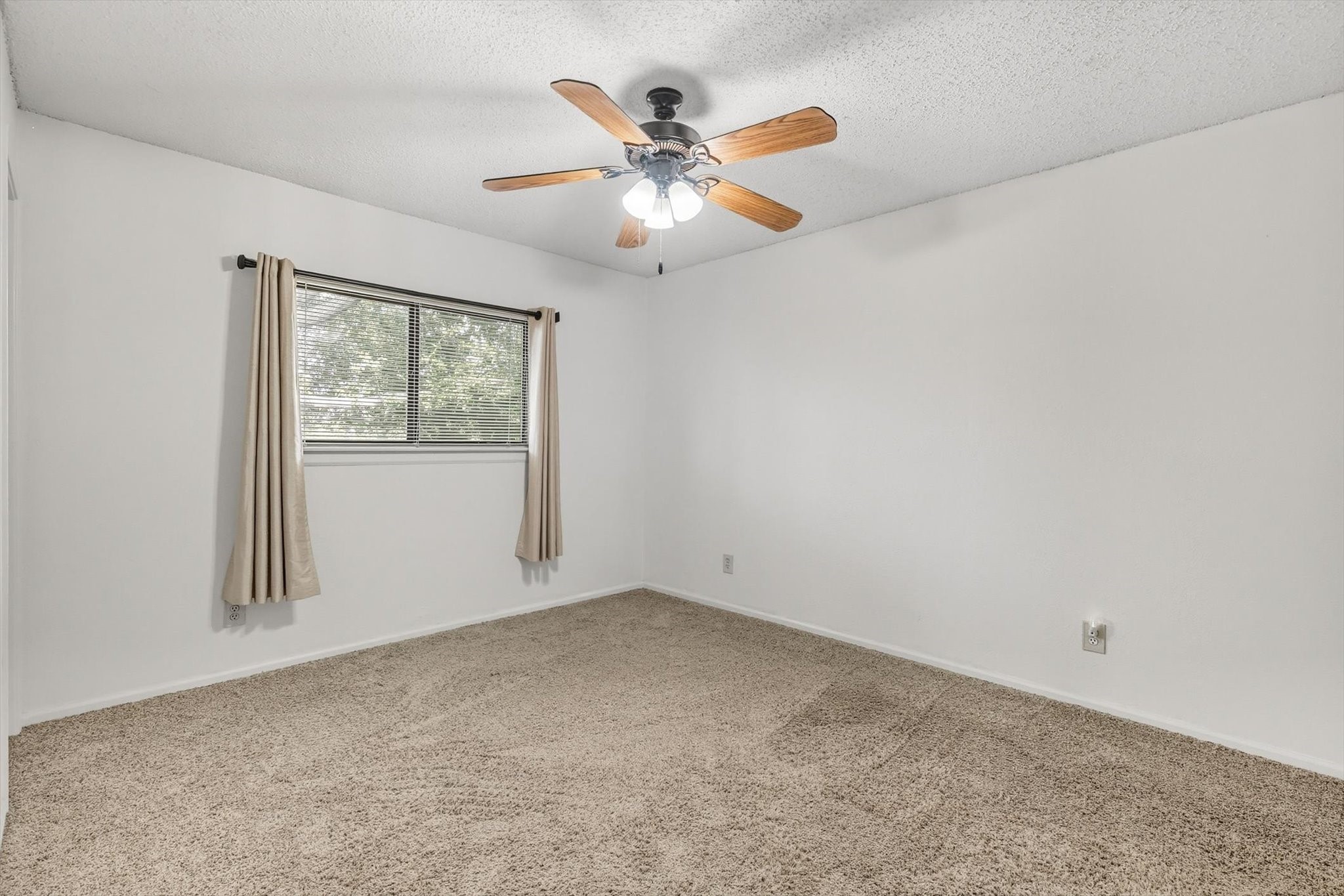 1008 Hemlock Court