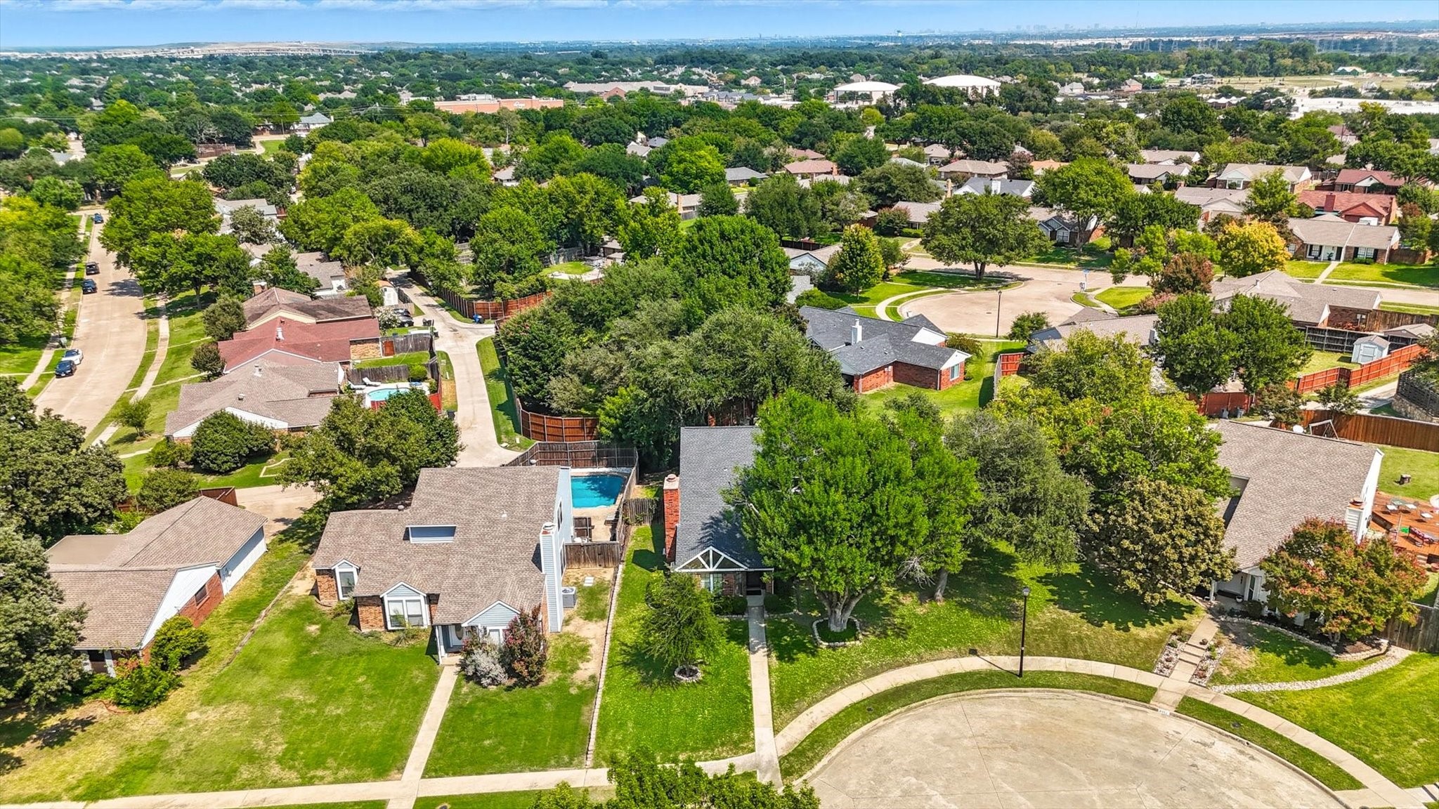 1008 Hemlock Court