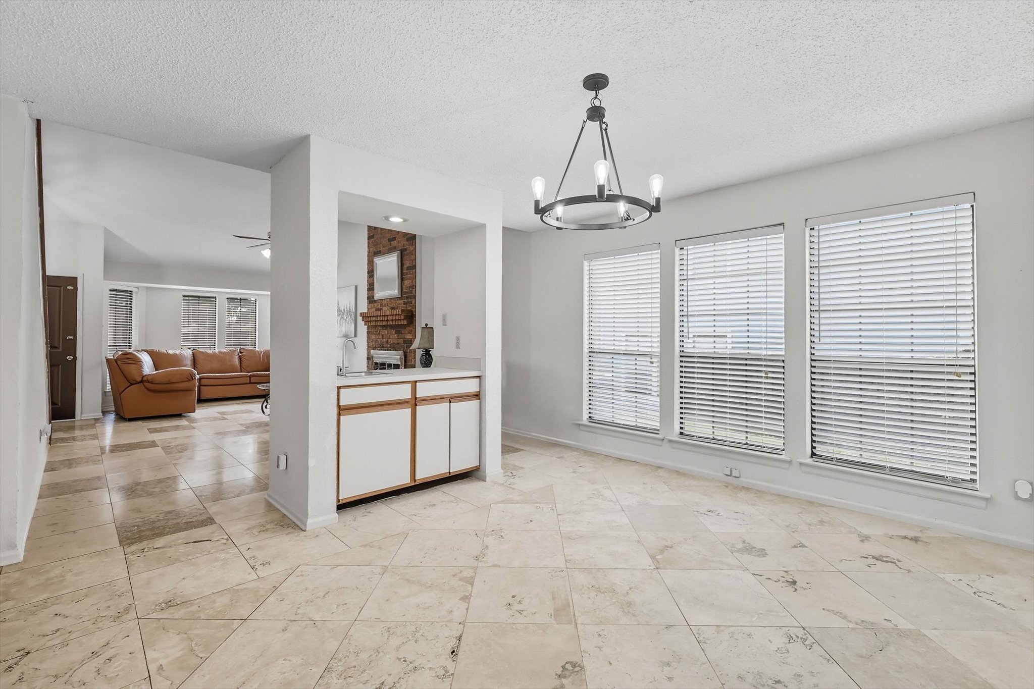 1008 Hemlock Court