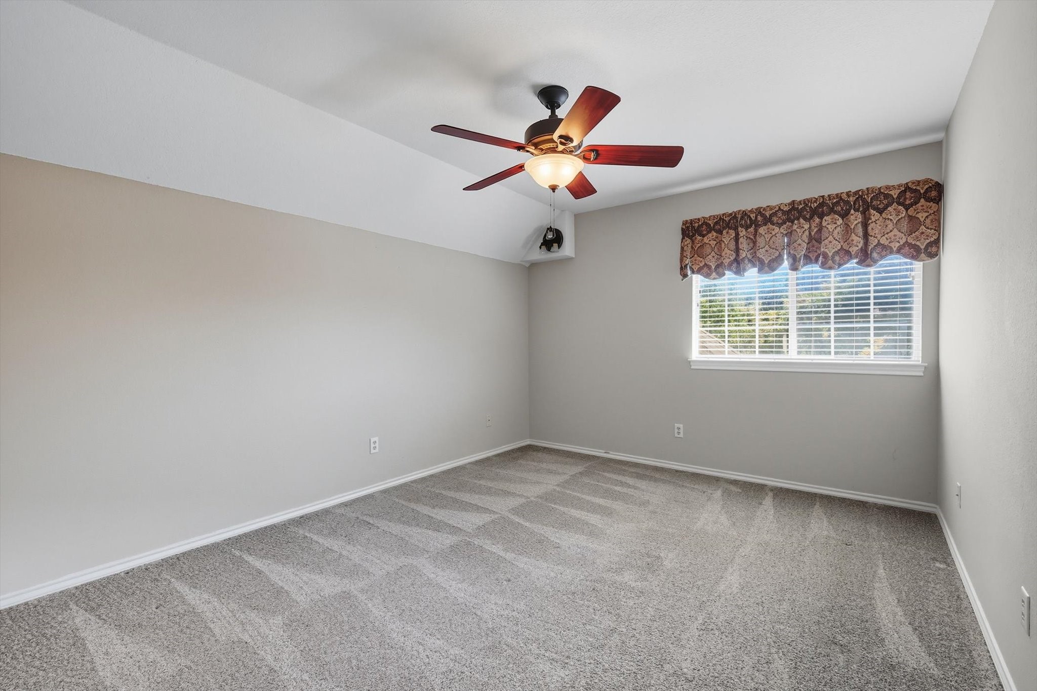 317 Parkview Place