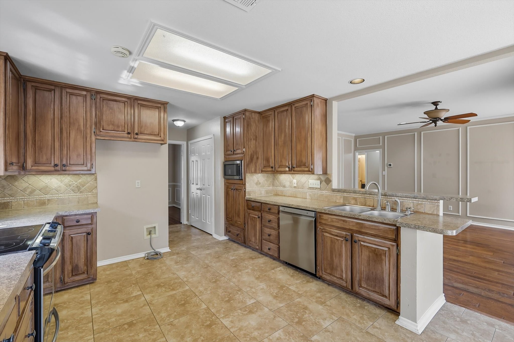 317 Parkview Place