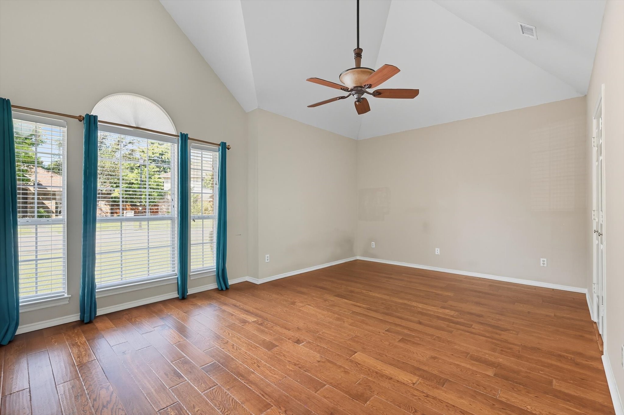 317 Parkview Place