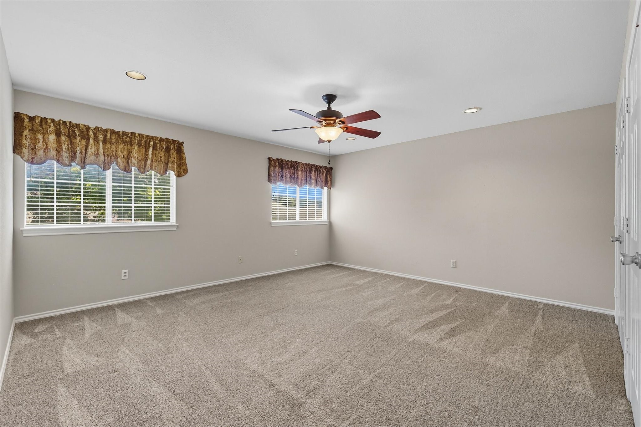 317 Parkview Place