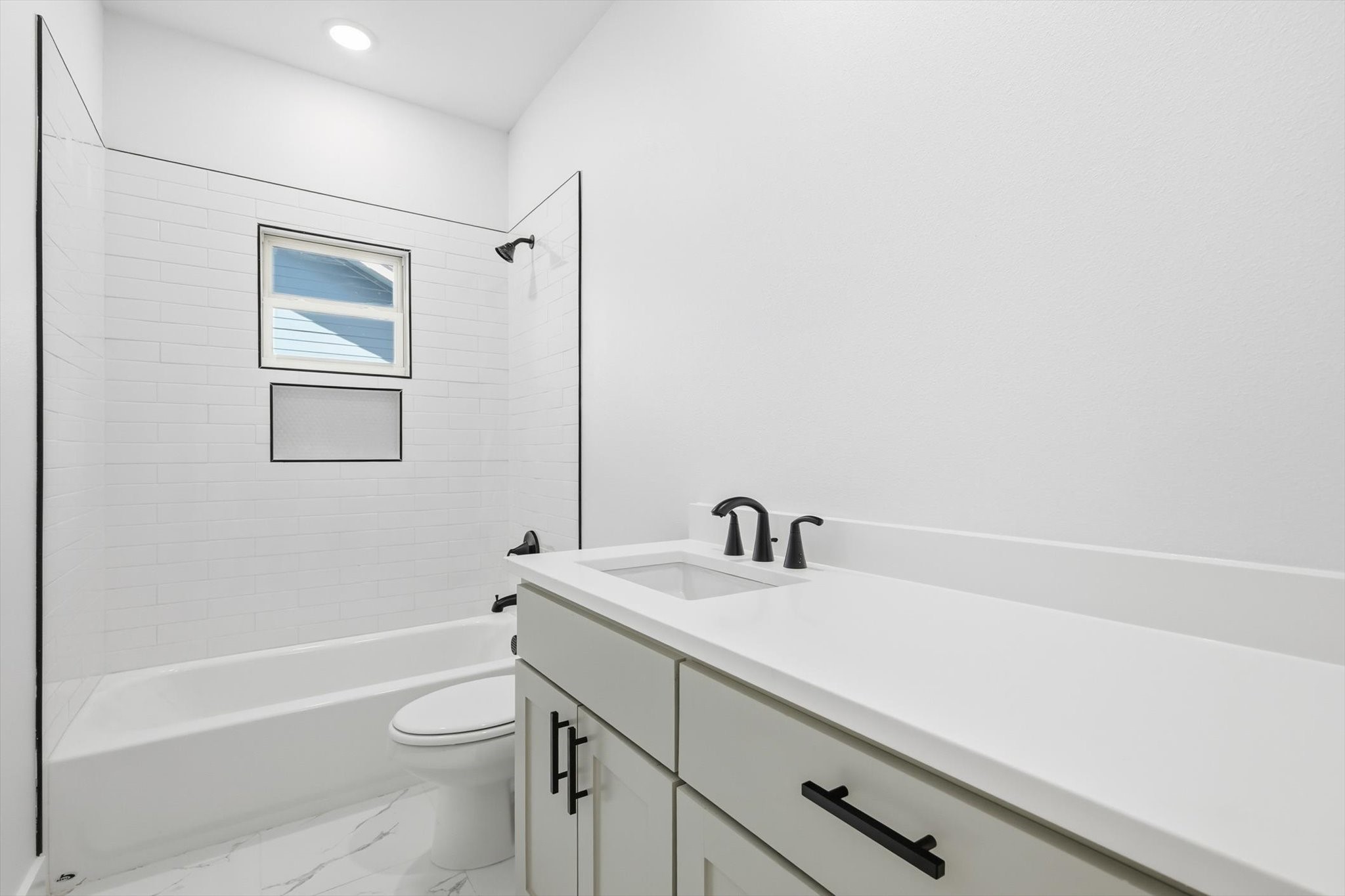 105 Forest Oaks Drive