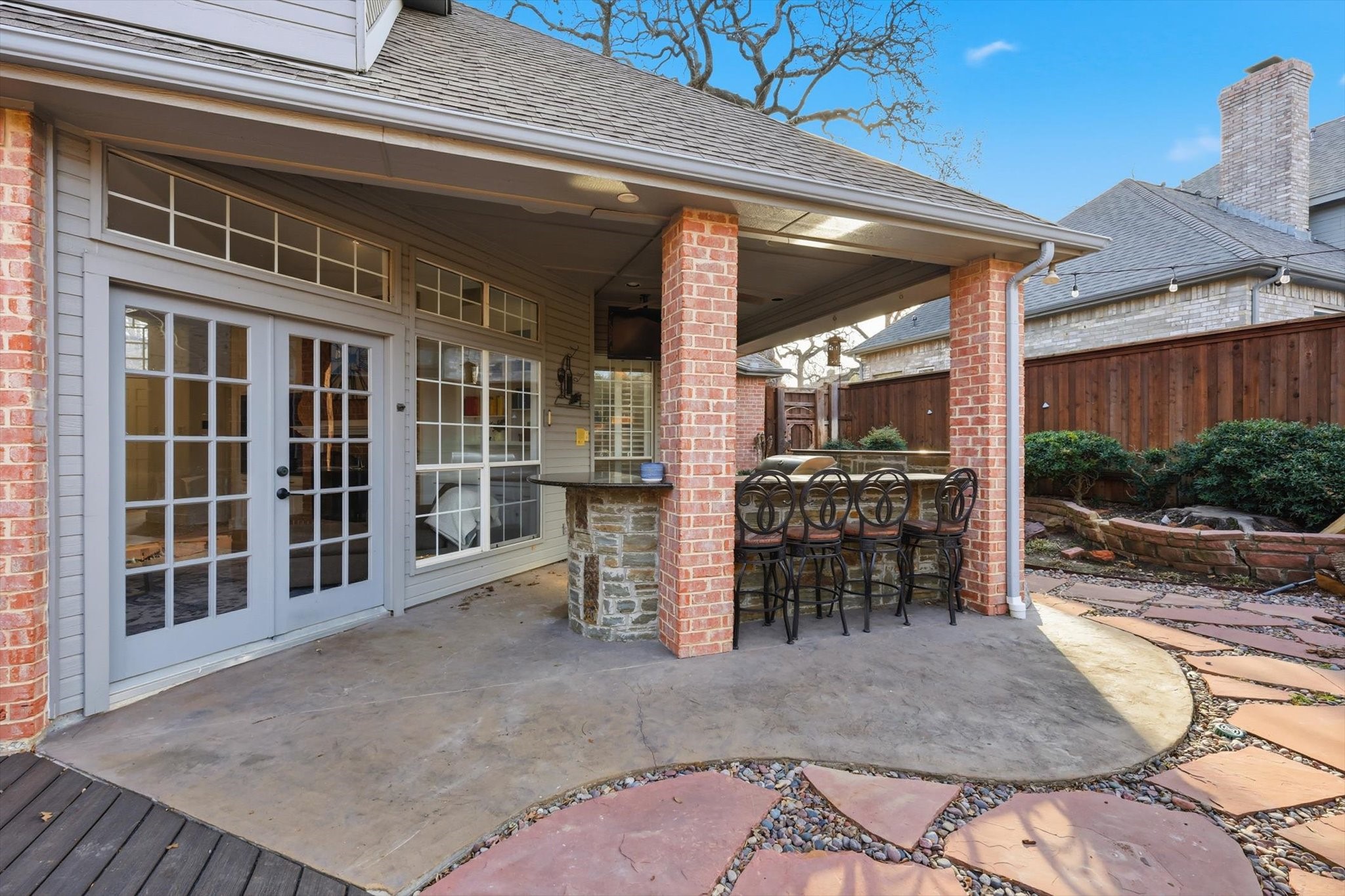 117 Sand Point Court
