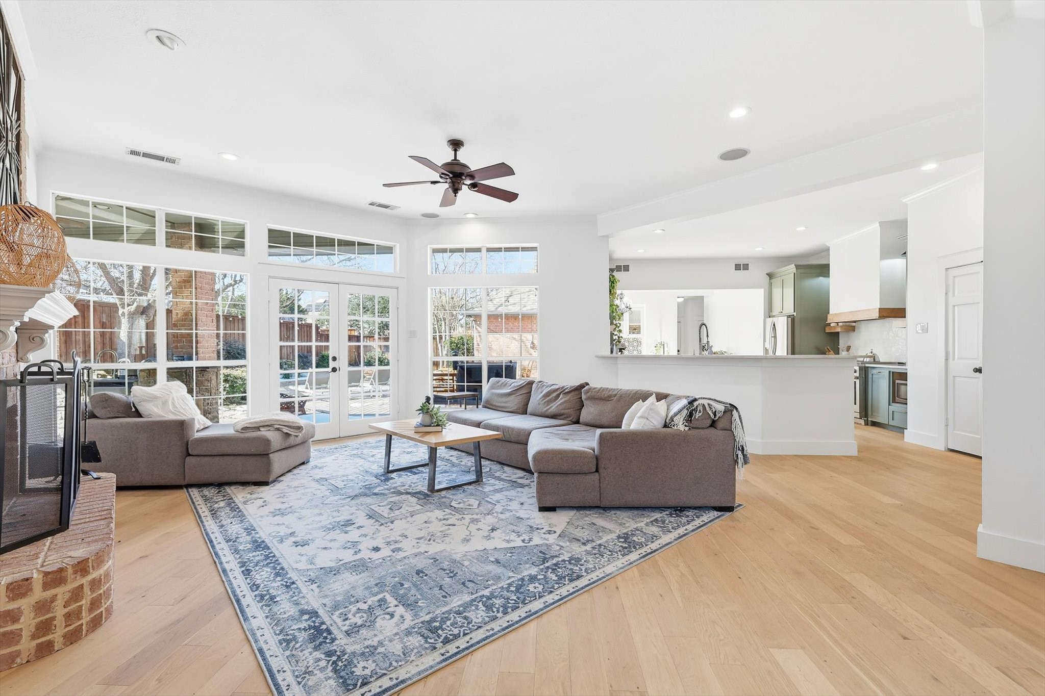 117 Sand Point Court