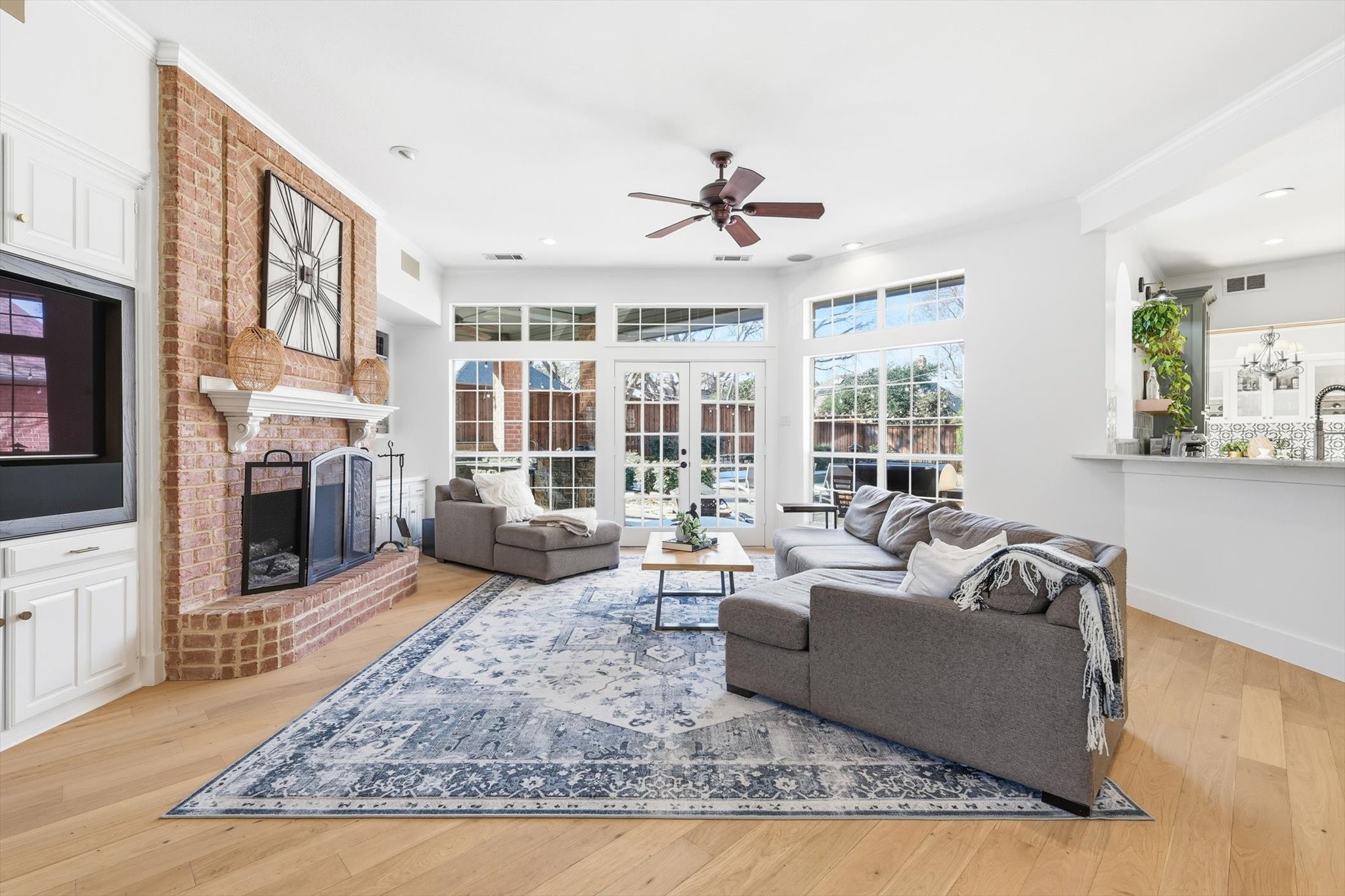 117 Sand Point Court