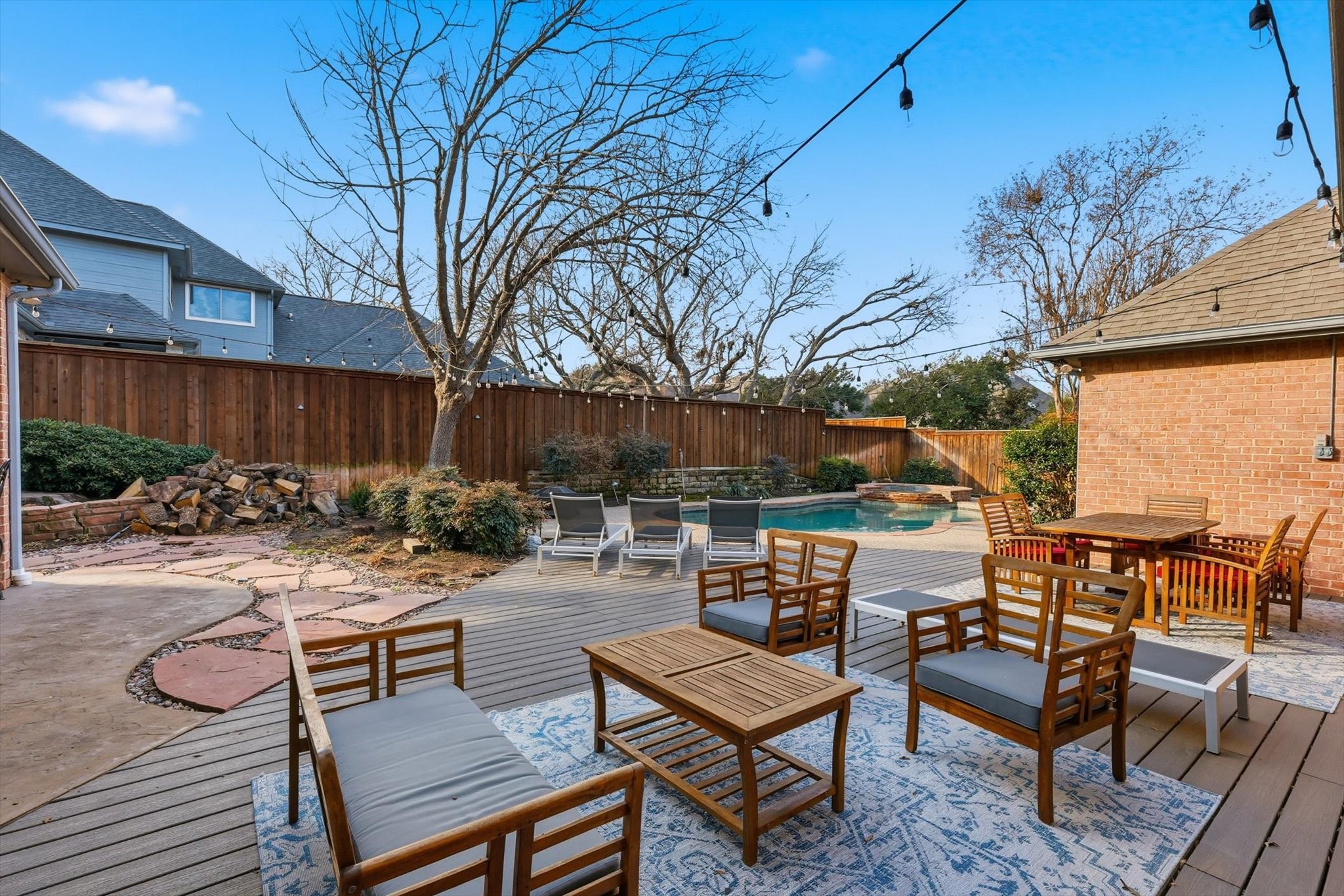 117 Sand Point Court